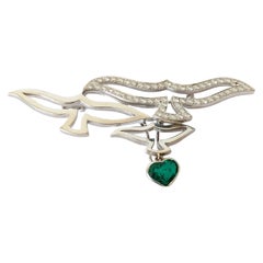Cartier Broche pendentif 3 oiseaux en or blanc 18 carats et émeraude extra en forme de cœur