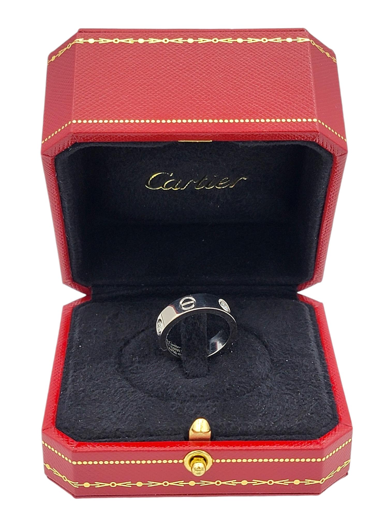 Cartier Love Band-Ring aus 18 Karat Weißgold mit 3 runden Diamanten, Größe 52 mit Schachtel im Angebot 3