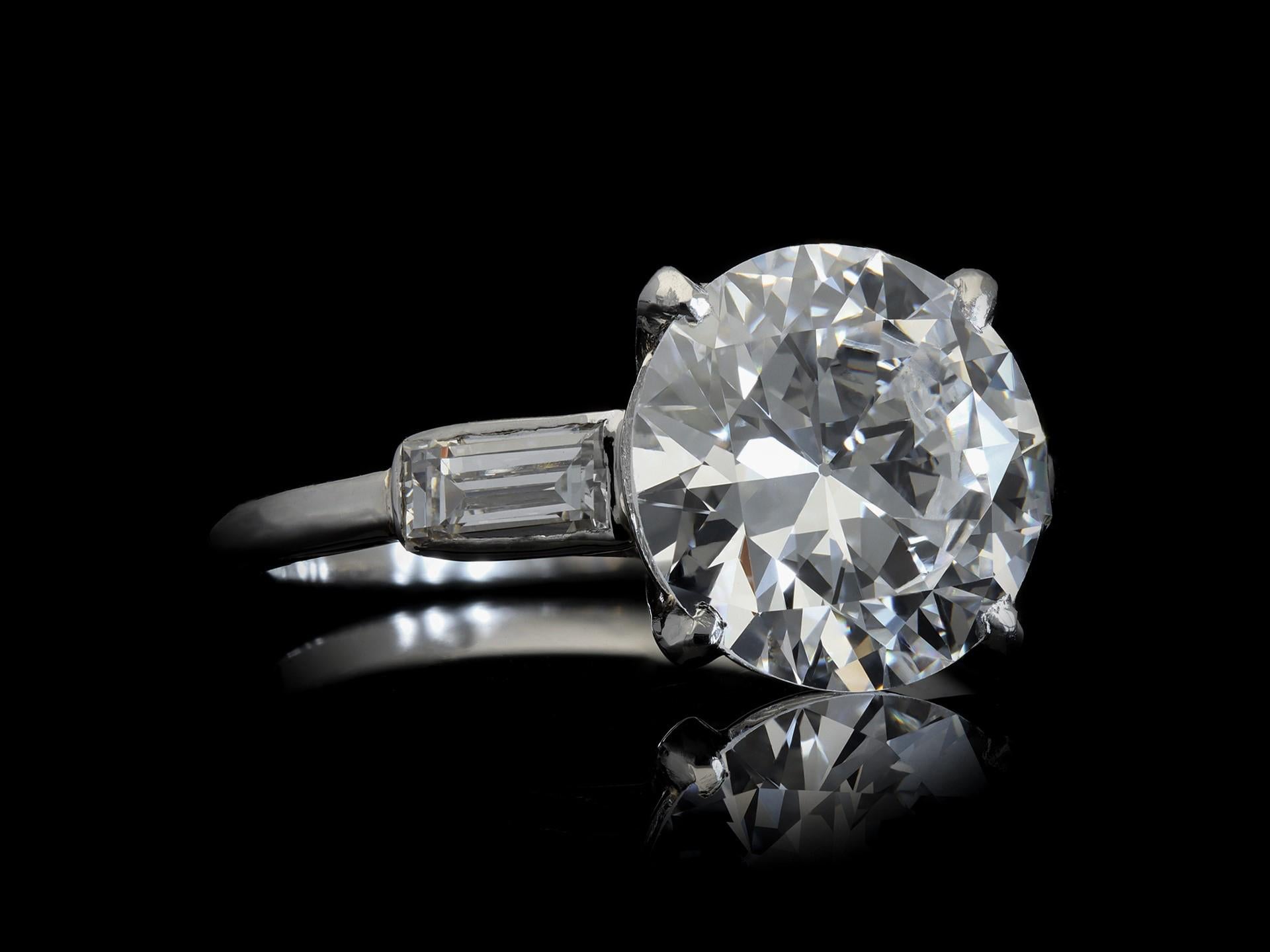 Old European Cut Cartier 3.27 carat Solitaire Diamond Platinum Engagement Ring For Sale