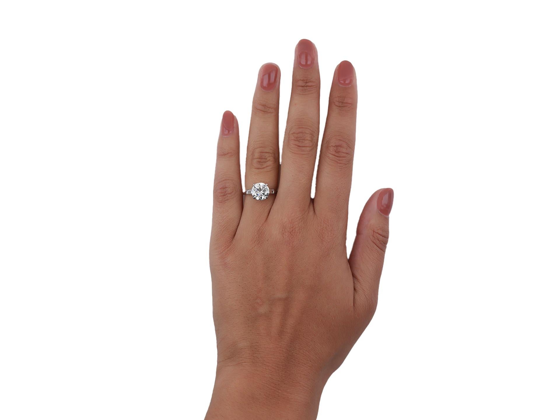Women's Cartier 3.27 carat Solitaire Diamond Platinum Engagement Ring For Sale