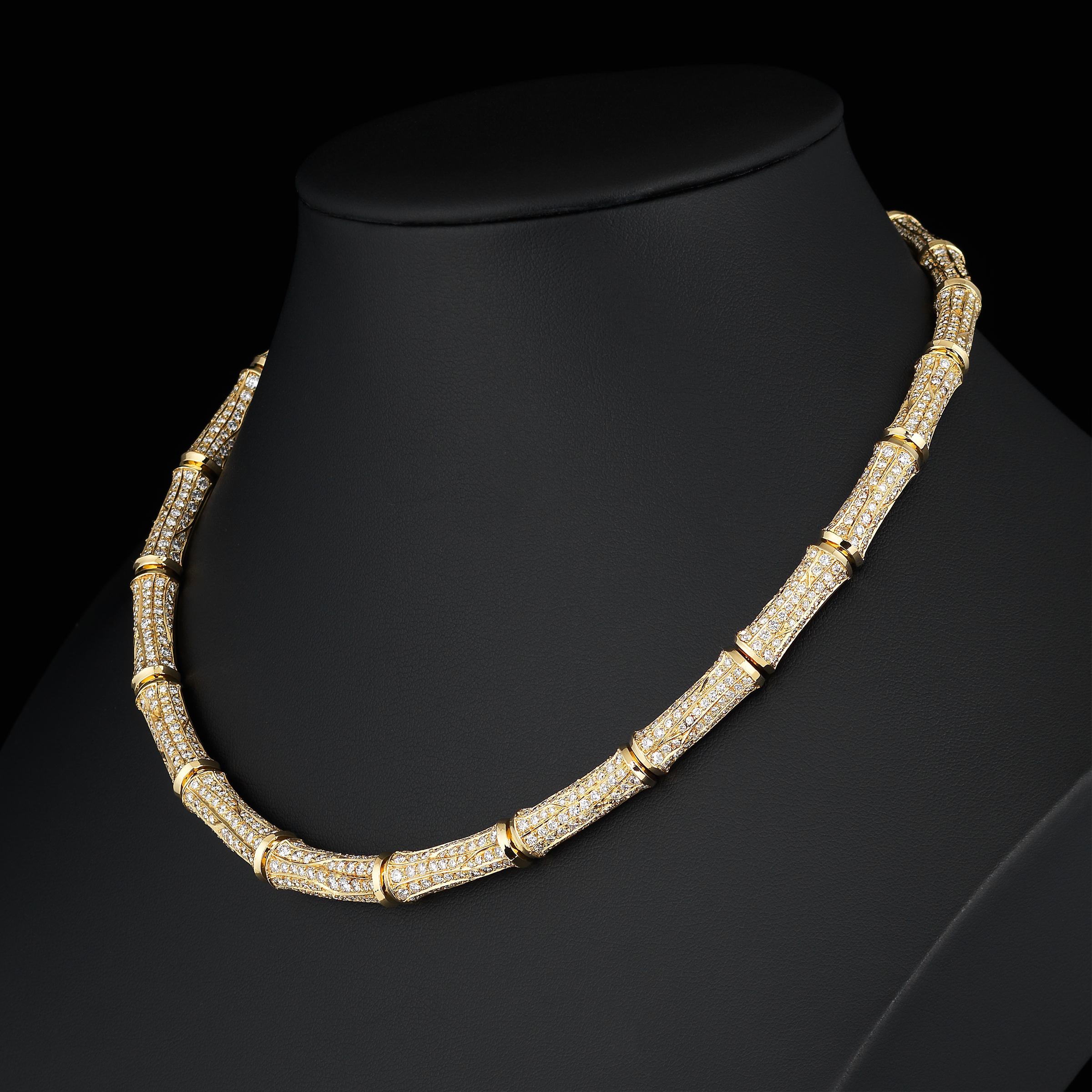 Round Cut Cartier Bamboo 26cts Diamond Suite in 18K Gold Necklace and Earrings For Sale