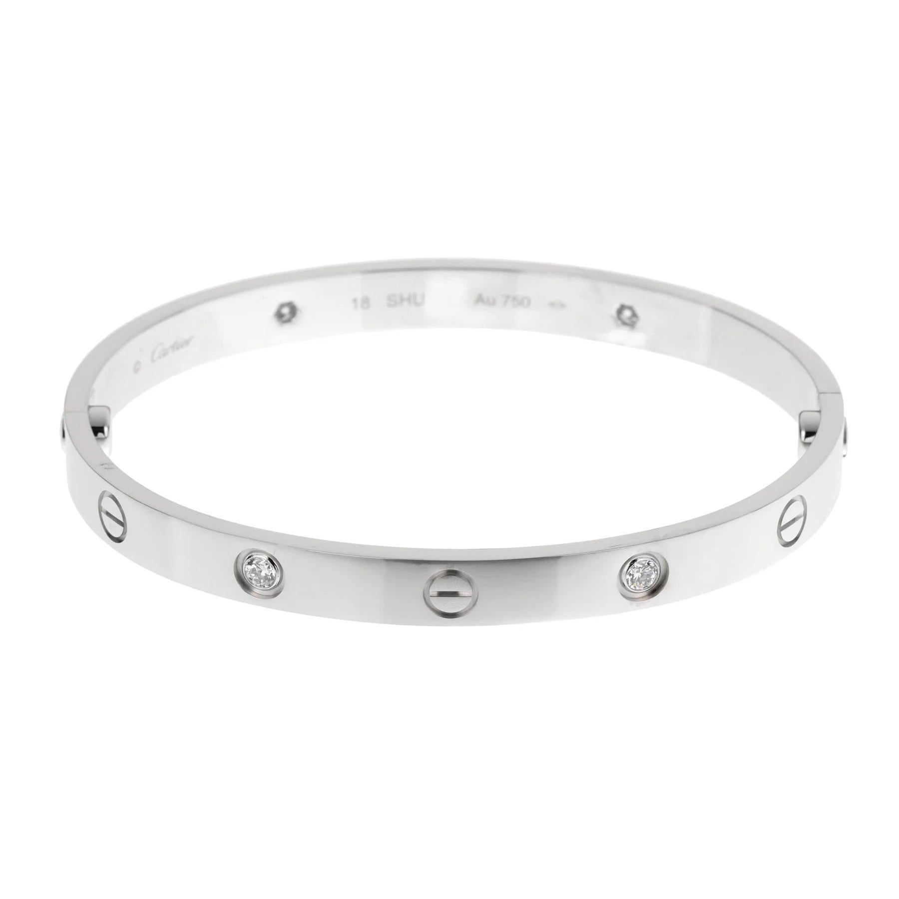 Cartier 4 Diamant Love Classic Weißgold Armreif Armband Gr. 18 (Rundschliff) im Angebot