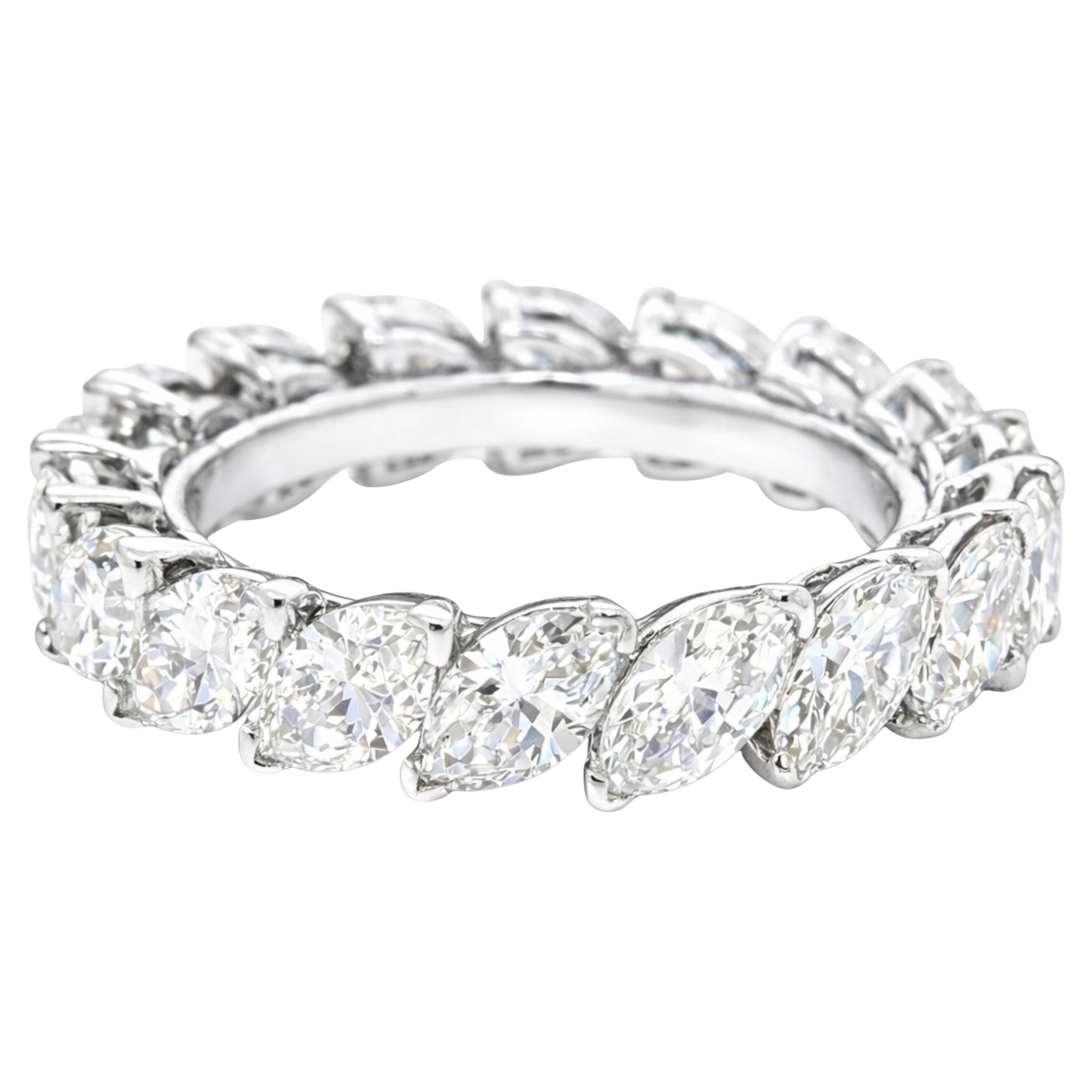 Cartier 4.40 Carat Marquise Diamond 18K White Gold Eternity Wedding Band Ring en vente
