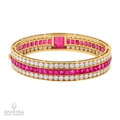 Cartier 4.72 ct Unheated Burma Ruby & Diamond Bangle in 18K Gold – Signed