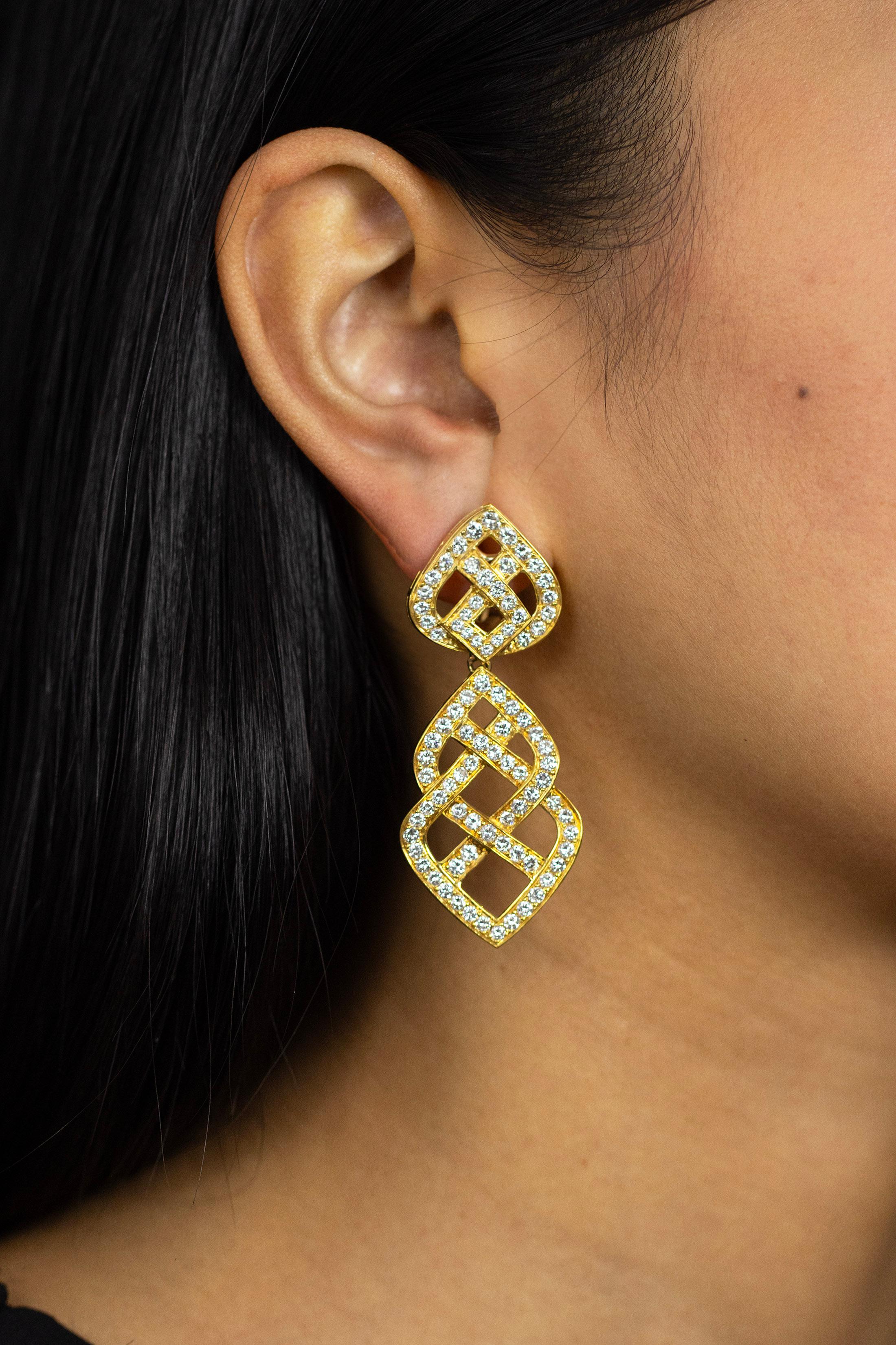 Round Cut 6.44 Carats Total Round Diamond Open-Work Weaving Dangle Earrings For Sale