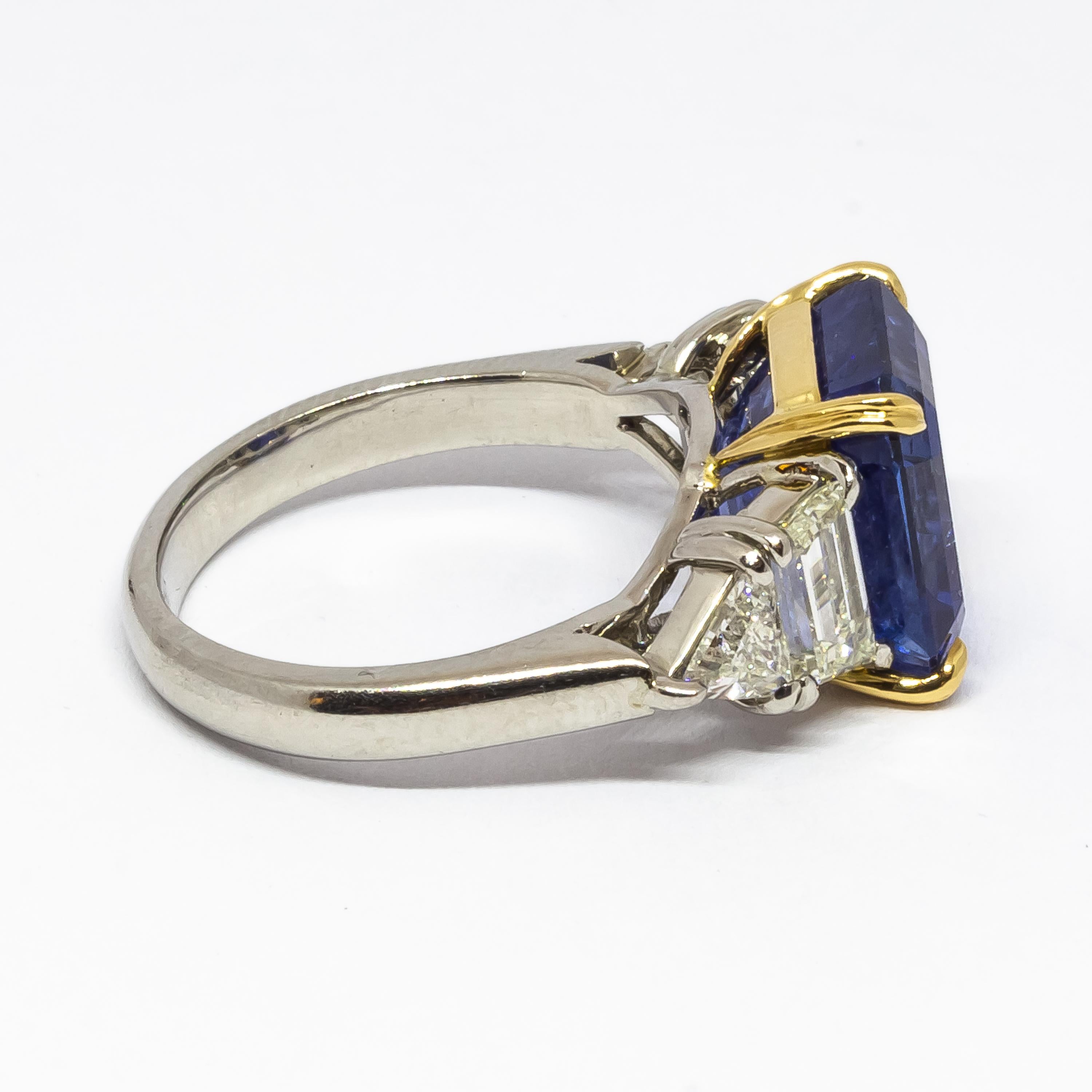 Women's Cartier 7.51 Carat GIA Certified Burma Sapphire, Diamond, Gold and Platinum Ring For Sale
