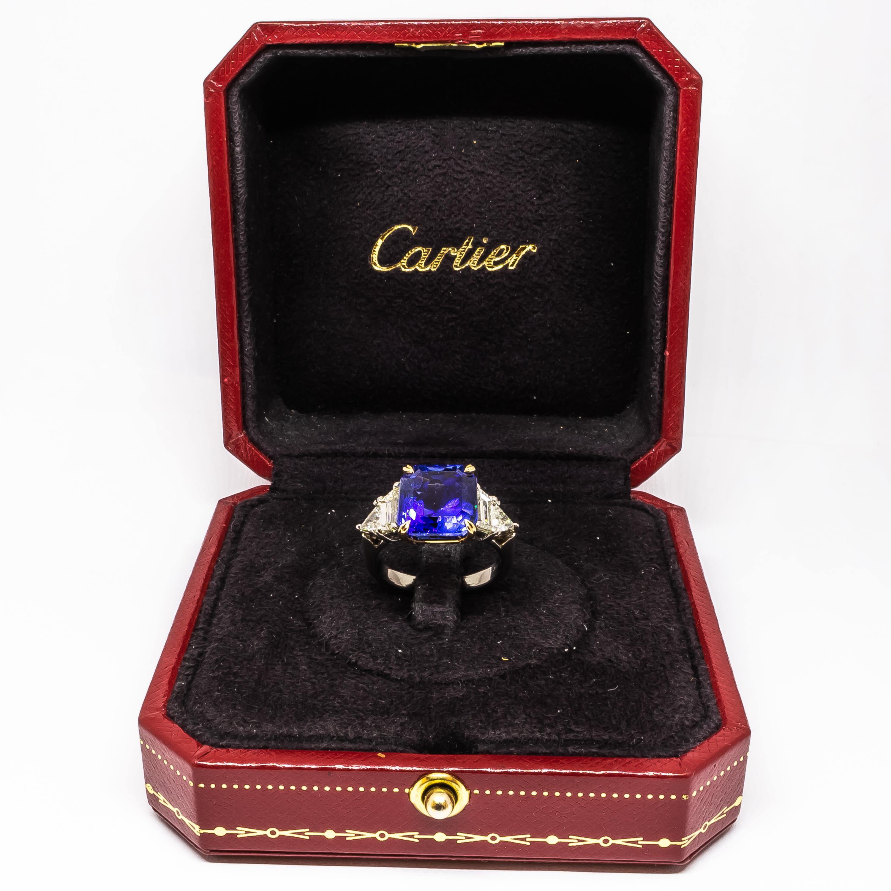 Cartier 7.51 Carat GIA Certified Burma Sapphire, Diamond, Gold and Platinum Ring For Sale 2