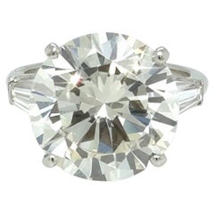 Cartier 7.93 Carat Round Brilliant Cut Diamond Platinum Ring