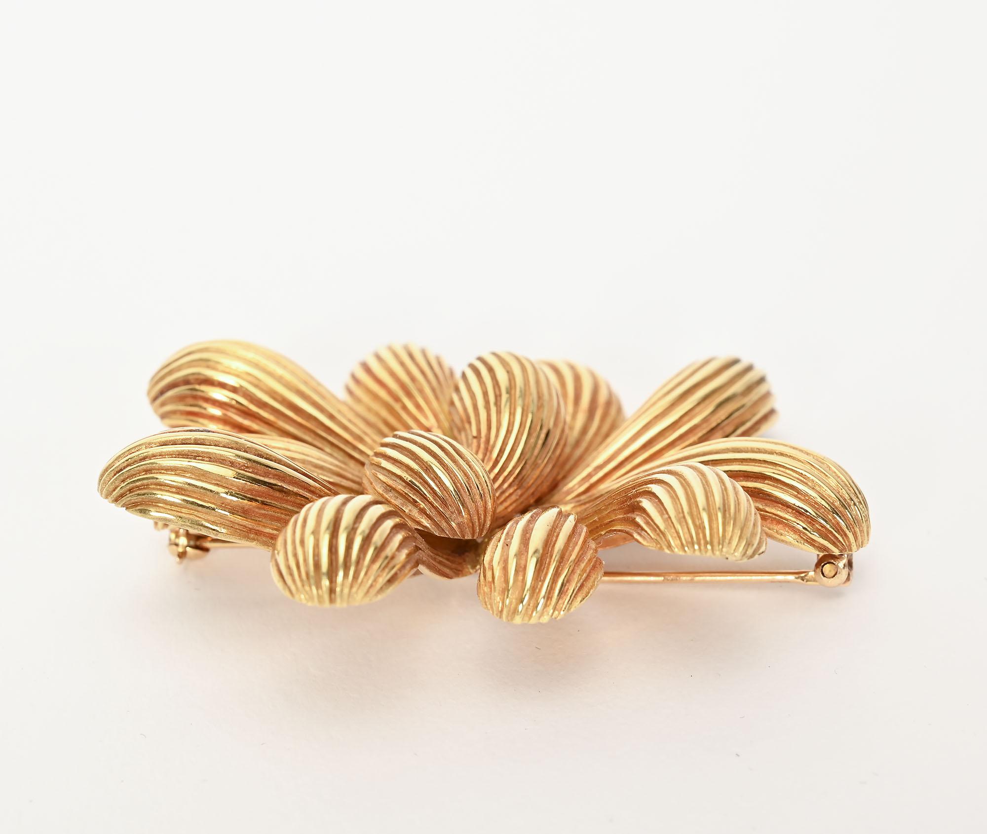 Contemporary Cartier Abstract Form Brooch For Sale