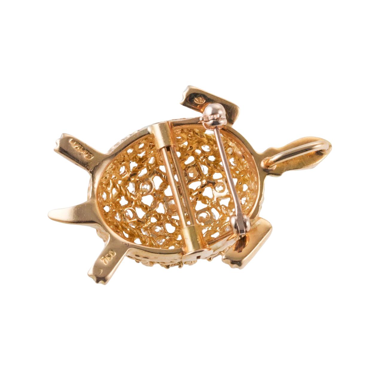 Cartier Adorable Diamond Sapphire Gold Turtle Brooch  In Excellent Condition For Sale In New York, NY