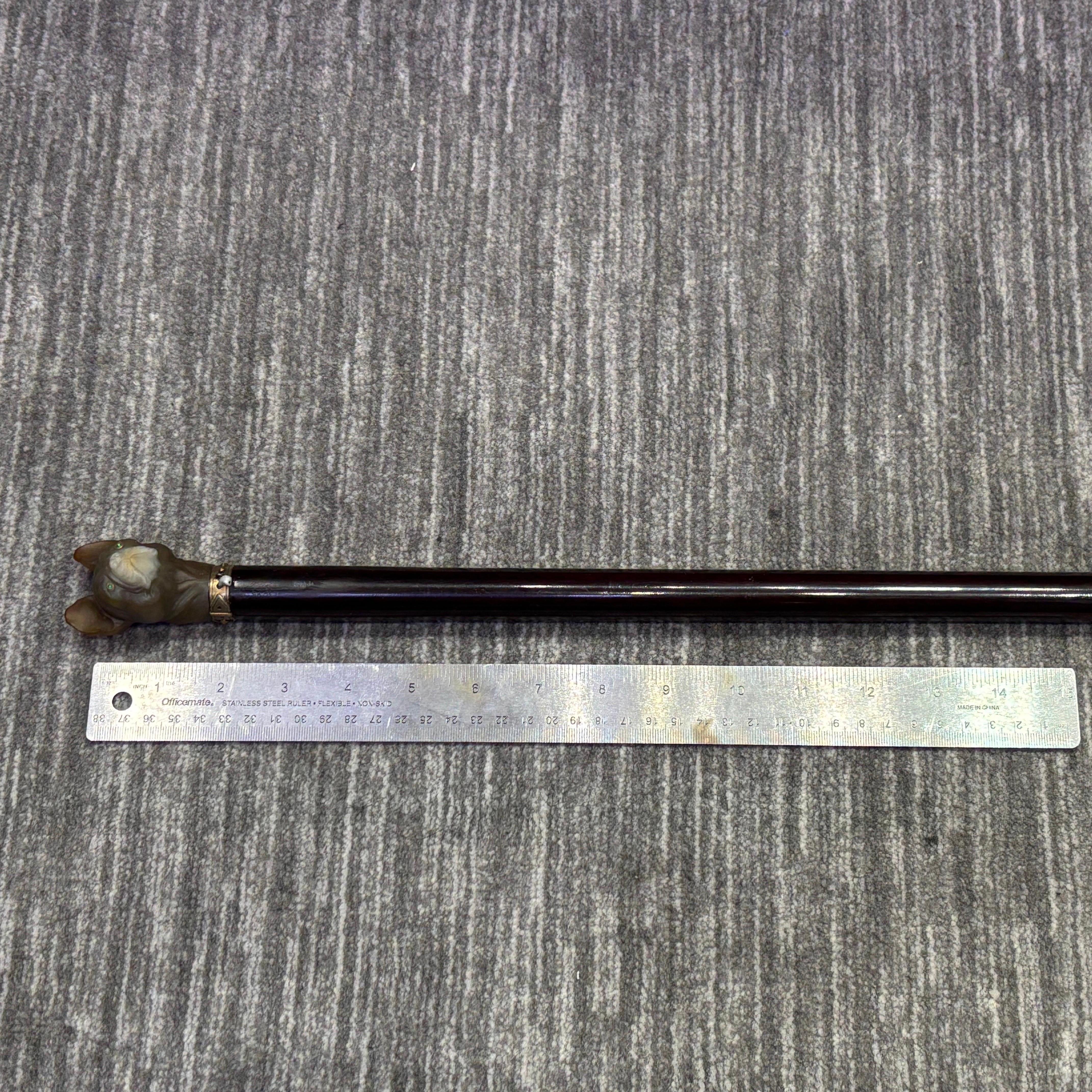 Canne de bouledogue en agate et perle de Cartier en vente 10