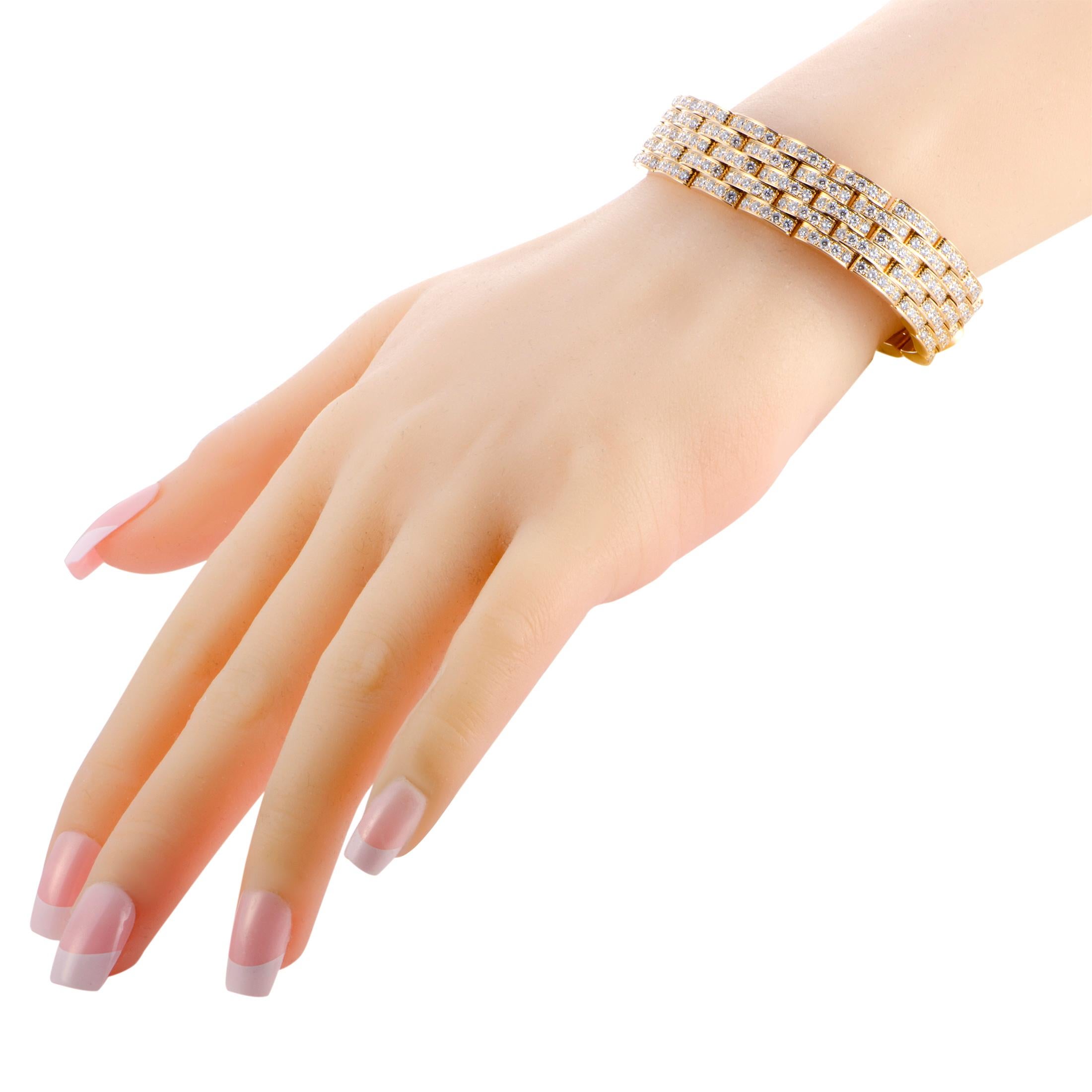 Round Cut Cartier Agrafe Diamond Rose Gold Bracelet