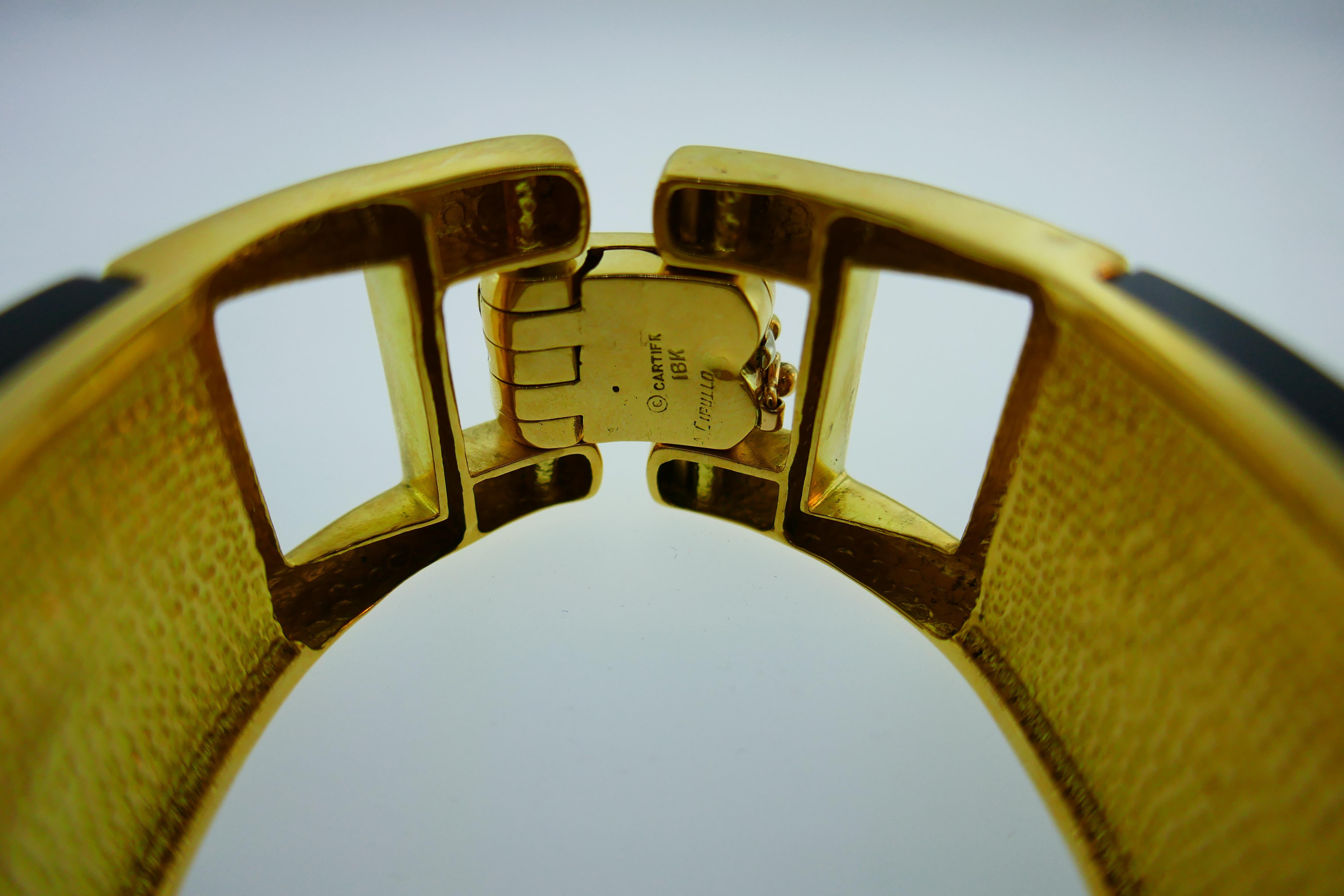 Cartier Aldo Cipullo 18 Karat Yellow Gold and Onyx Bracelet, circa 1970s 1