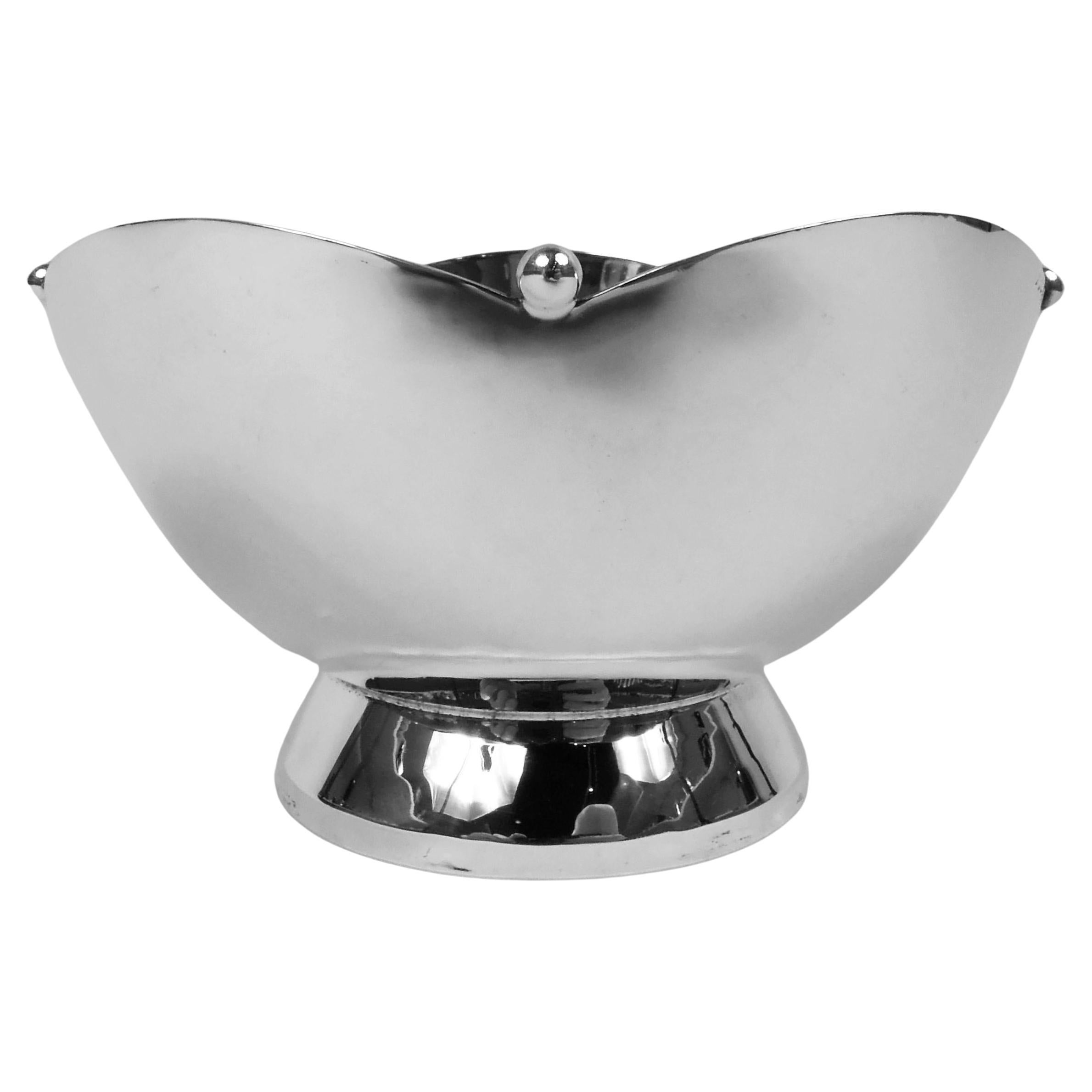 Cartier American Art Deco Sterling Silver Bowl For Sale