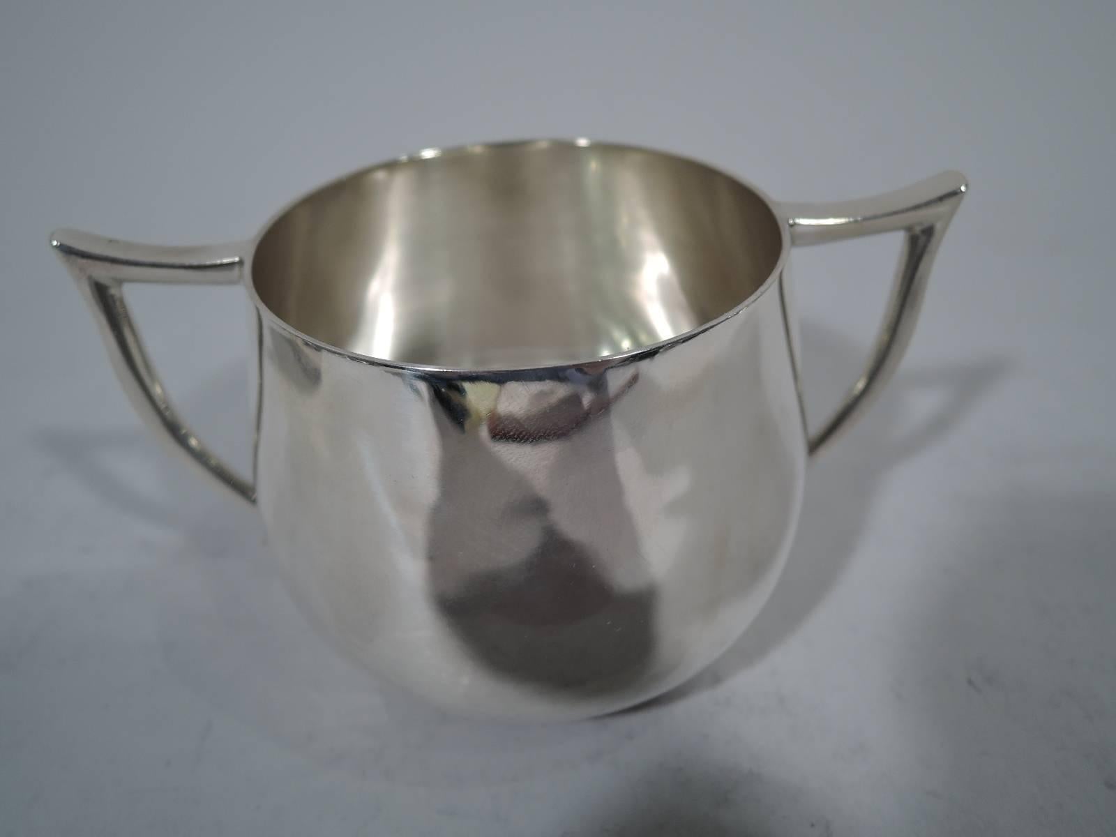 Cartier American Art Deco Sterling Silver Creamer and Sugar In Excellent Condition In New York, NY