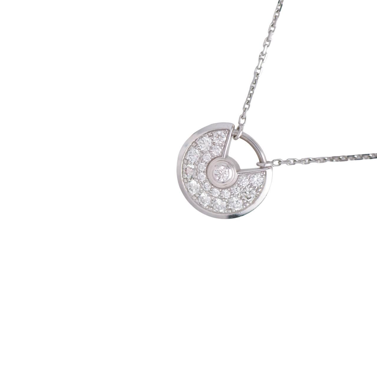 Donna Collana Cartier Amulette de oro bianco 18 carati con diamanti