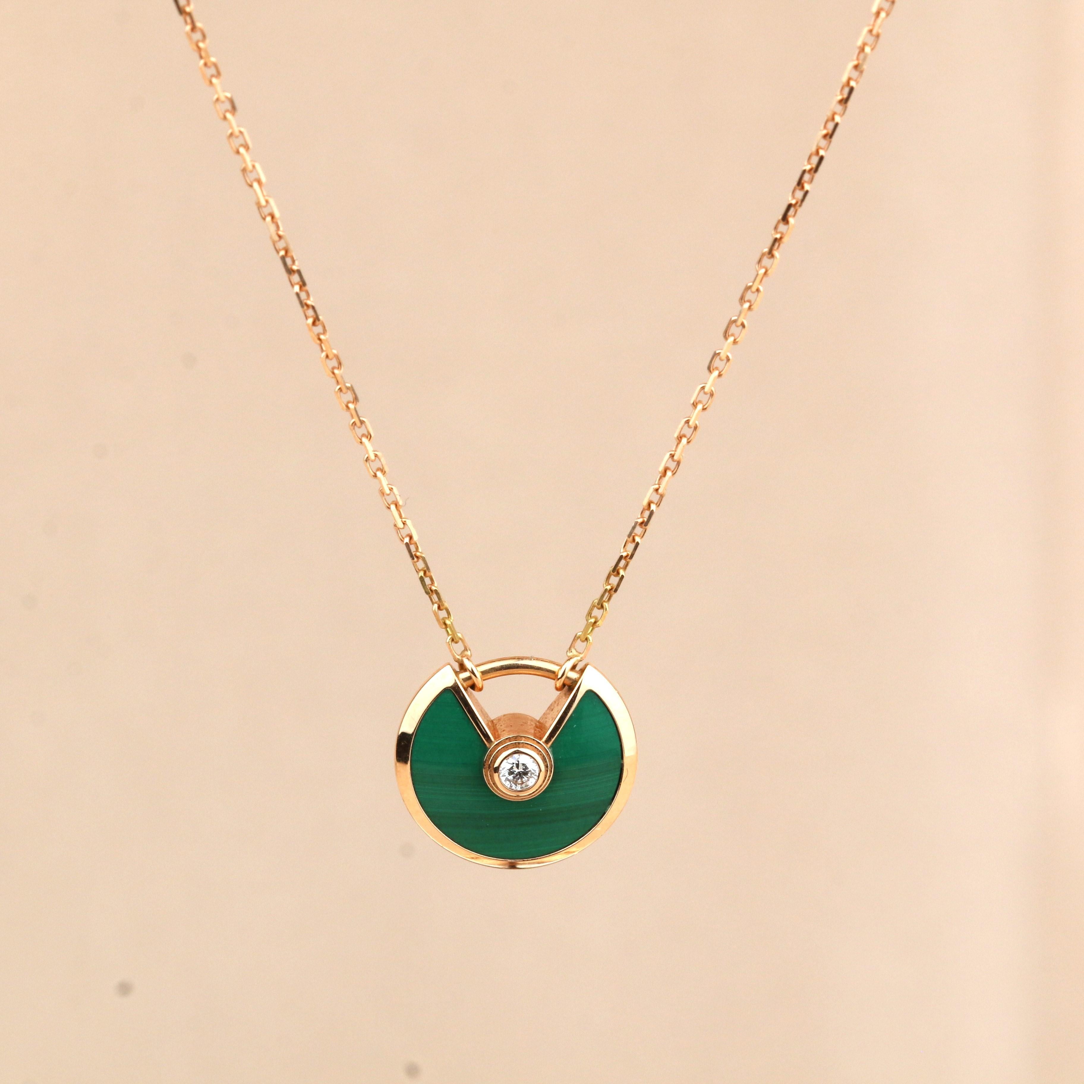 cartier amulette necklace green