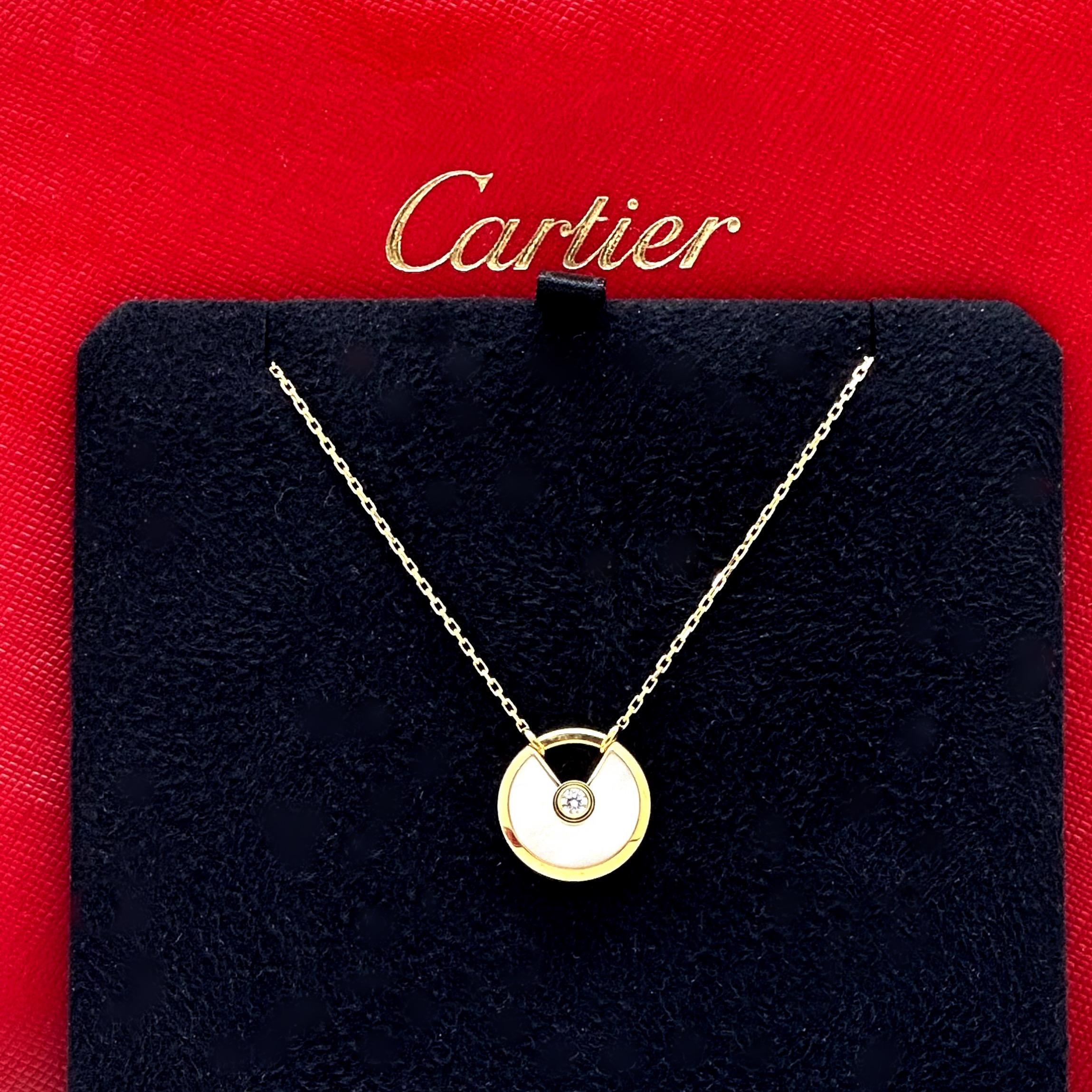 CARTIER Amulette de Cartier Mother 0f Perlen- und Diamant-Halskette aus 18kt YG 1