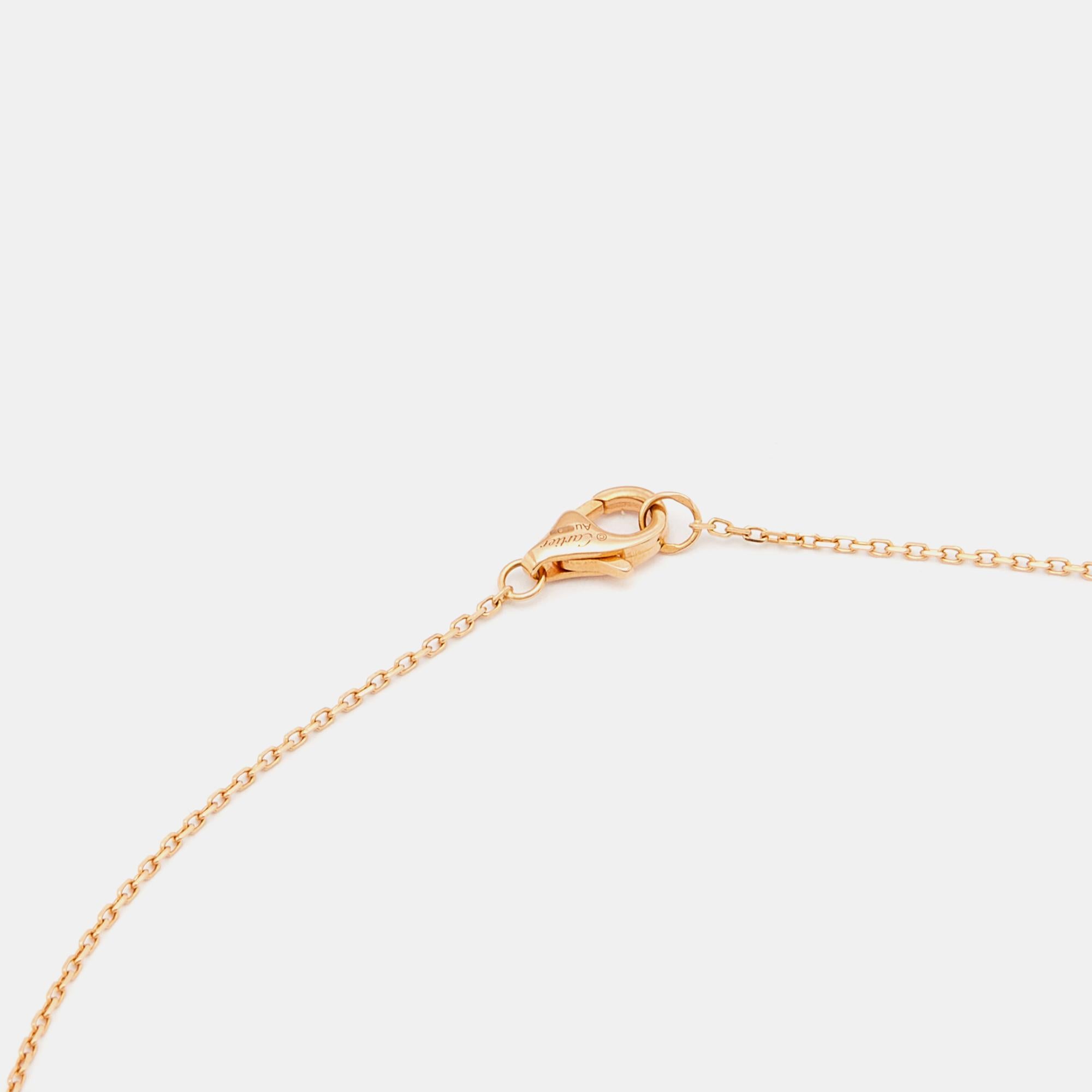 Cartier Amulette De Cartier Halskette mit XS-Motiv aus 18 Karat Roségold mit rosa Opal und Diamant 1