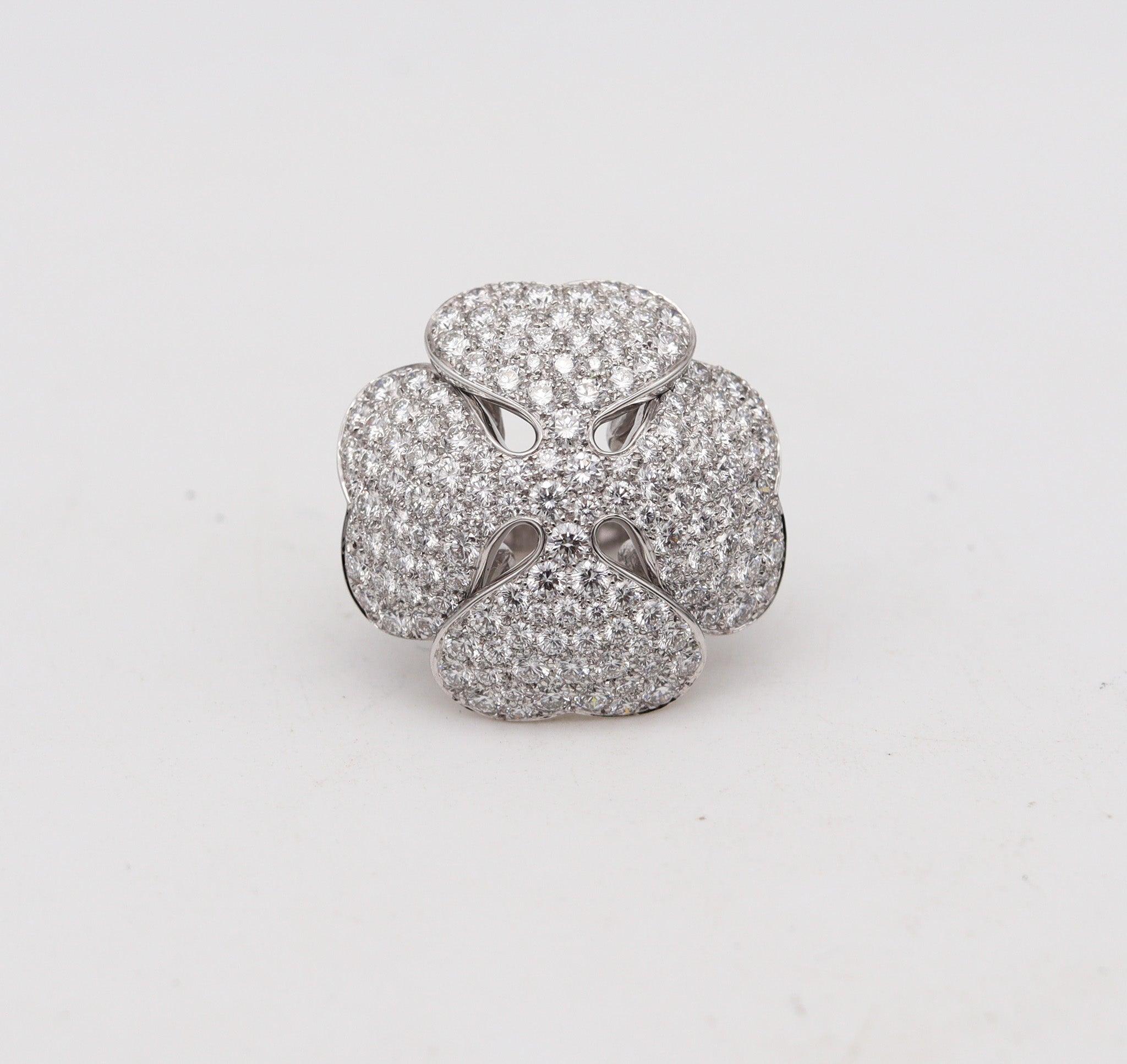 Brilliant Cut CARTIER Anniversary Clover Cocktail Ring In 18K White Gold With 7.26 Ctw Diamond For Sale