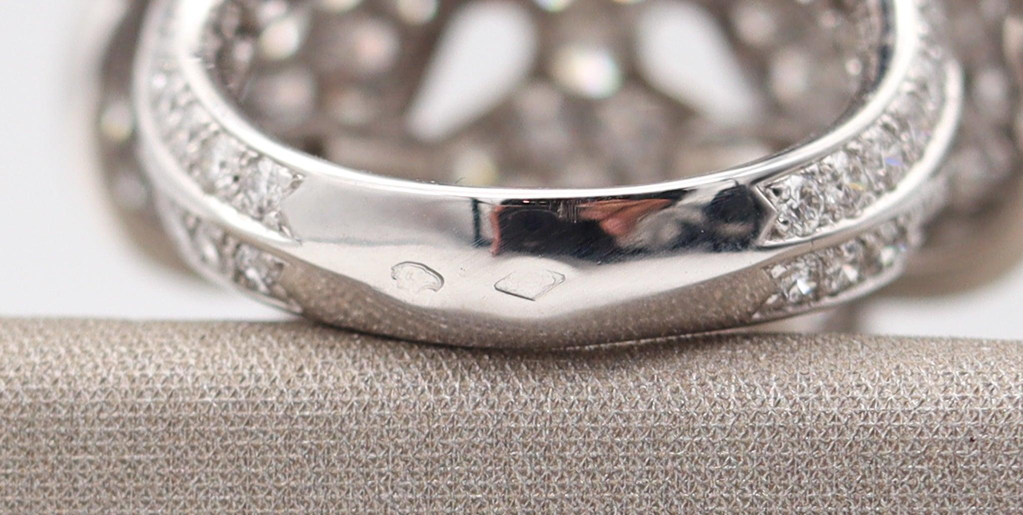 CARTIER Anniversary Clover Cocktail Ring In 18K White Gold With 7.26 Ctw Diamond For Sale 3