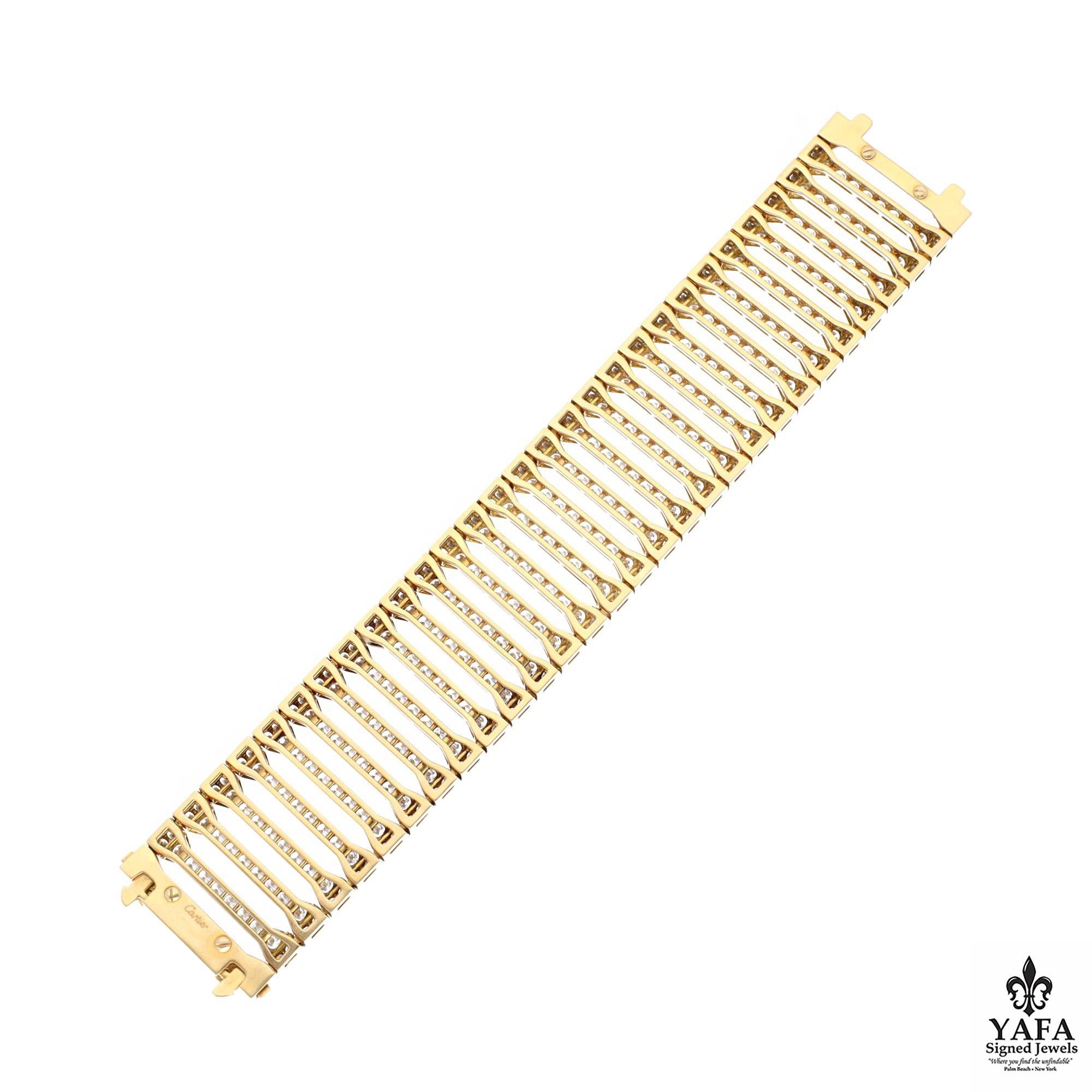 Cartier 'Anthalia' Yellow Gold Diamond Bracelet In Excellent Condition For Sale In New York, NY