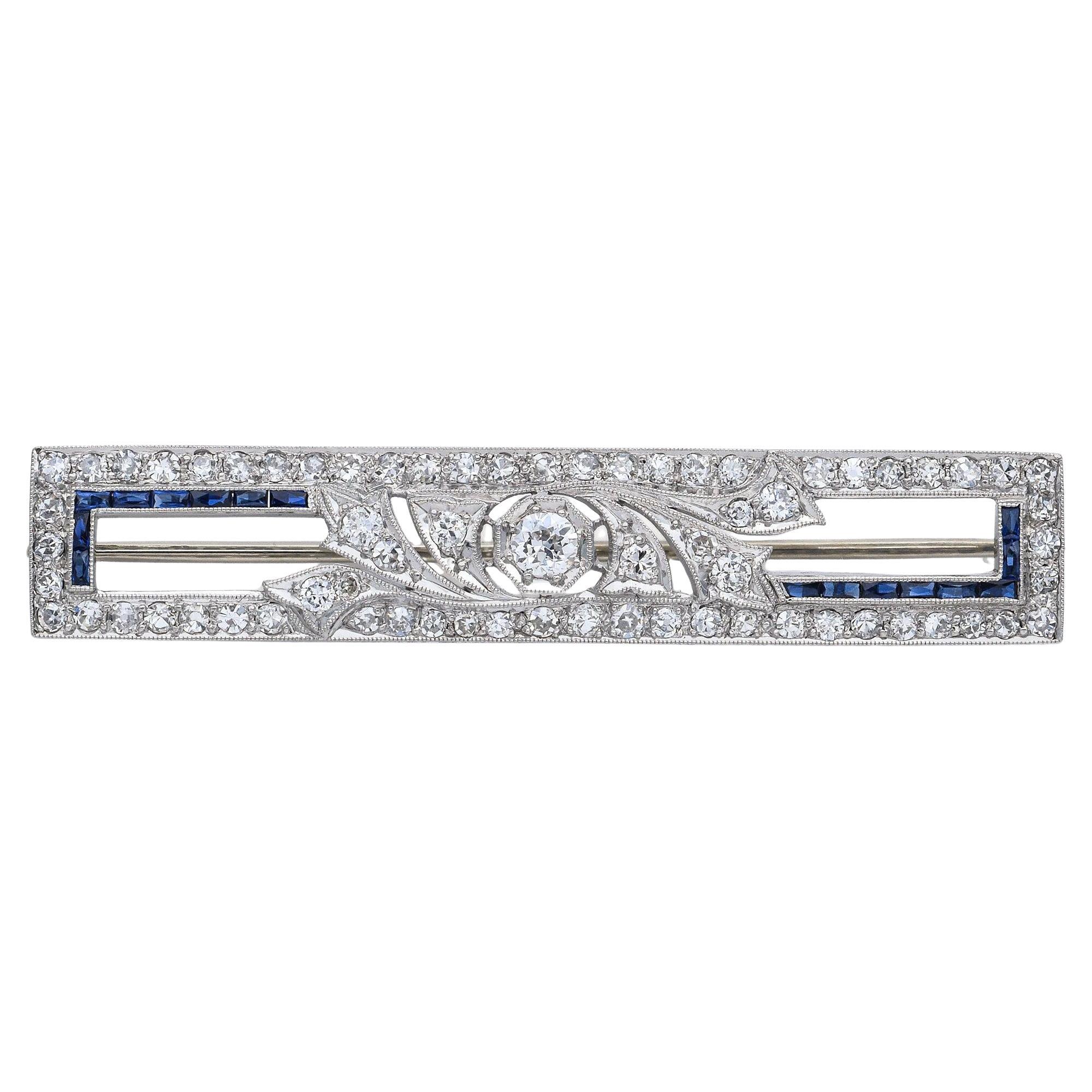 Cartier Antiguo Broche de Platino 950 con Caja de Diamantes y Zafiro de 1,70 tcw