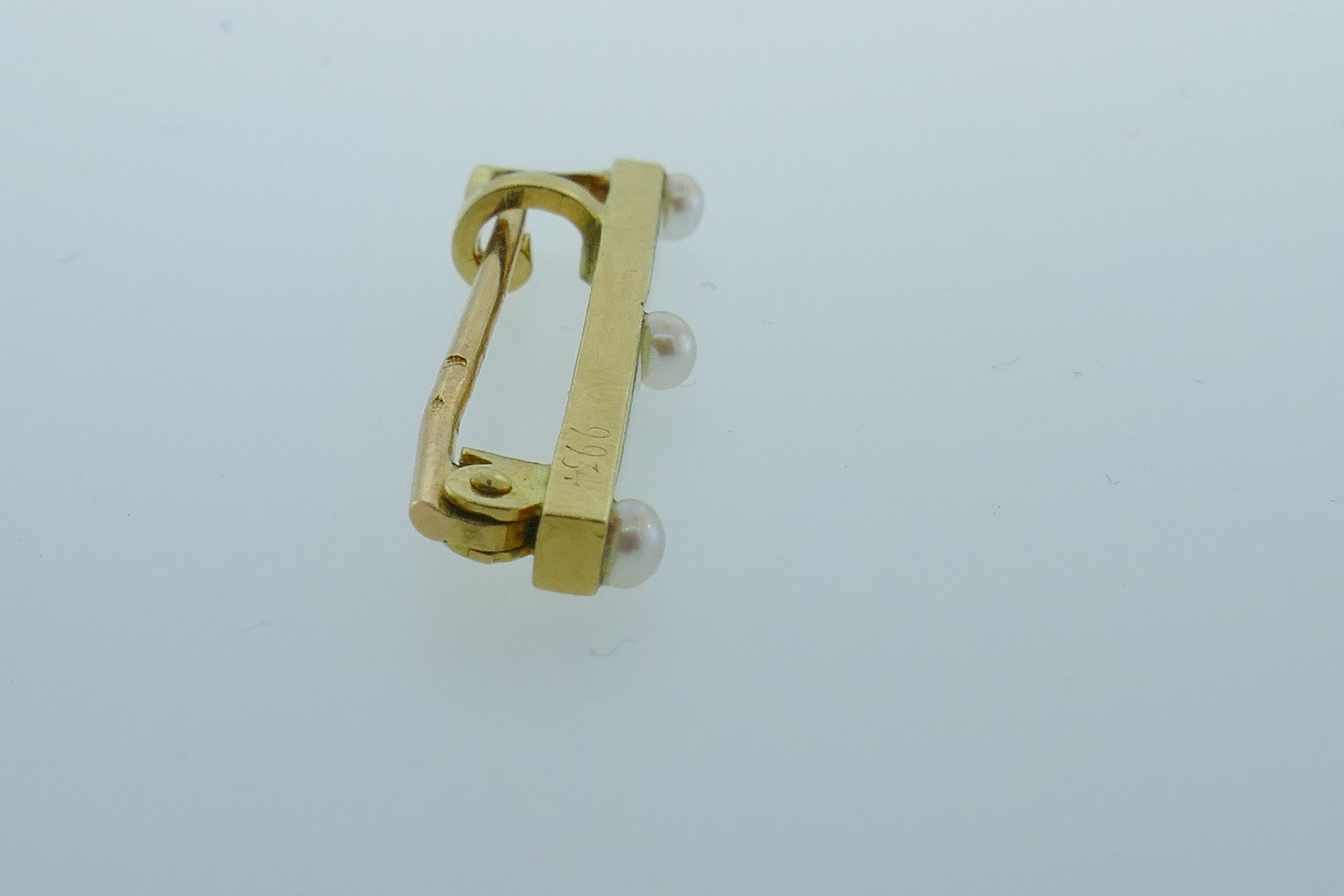Cartier Antique 18k Yellow Gold, Enamel & Pearl Pin, circa 1900s In Good Condition In Beverly Hills, CA