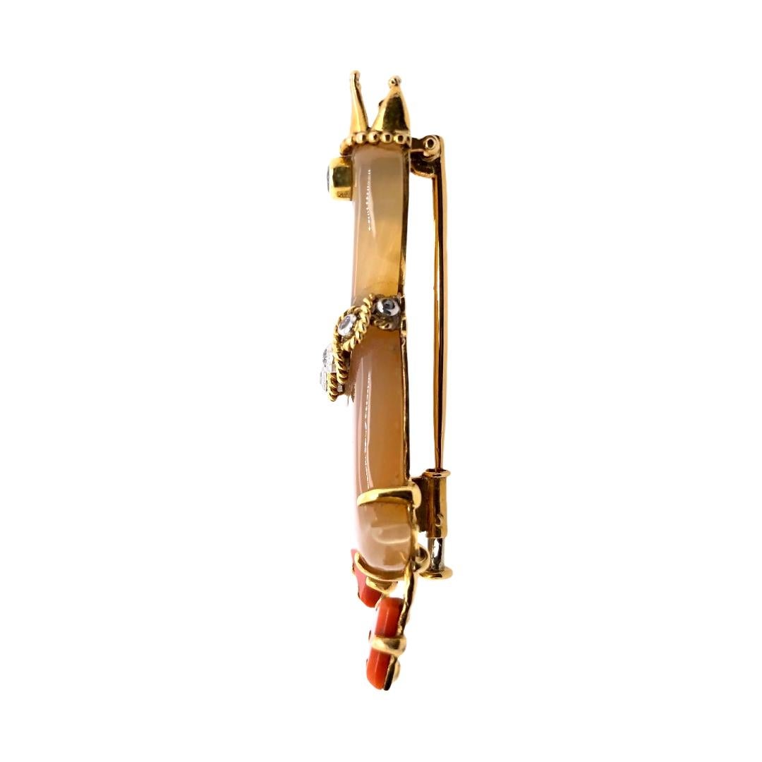Mixed Cut Cartier Coral Agate Diamond Duck Brooch in 18 Karat Yellow Gold, circa 1960 For Sale