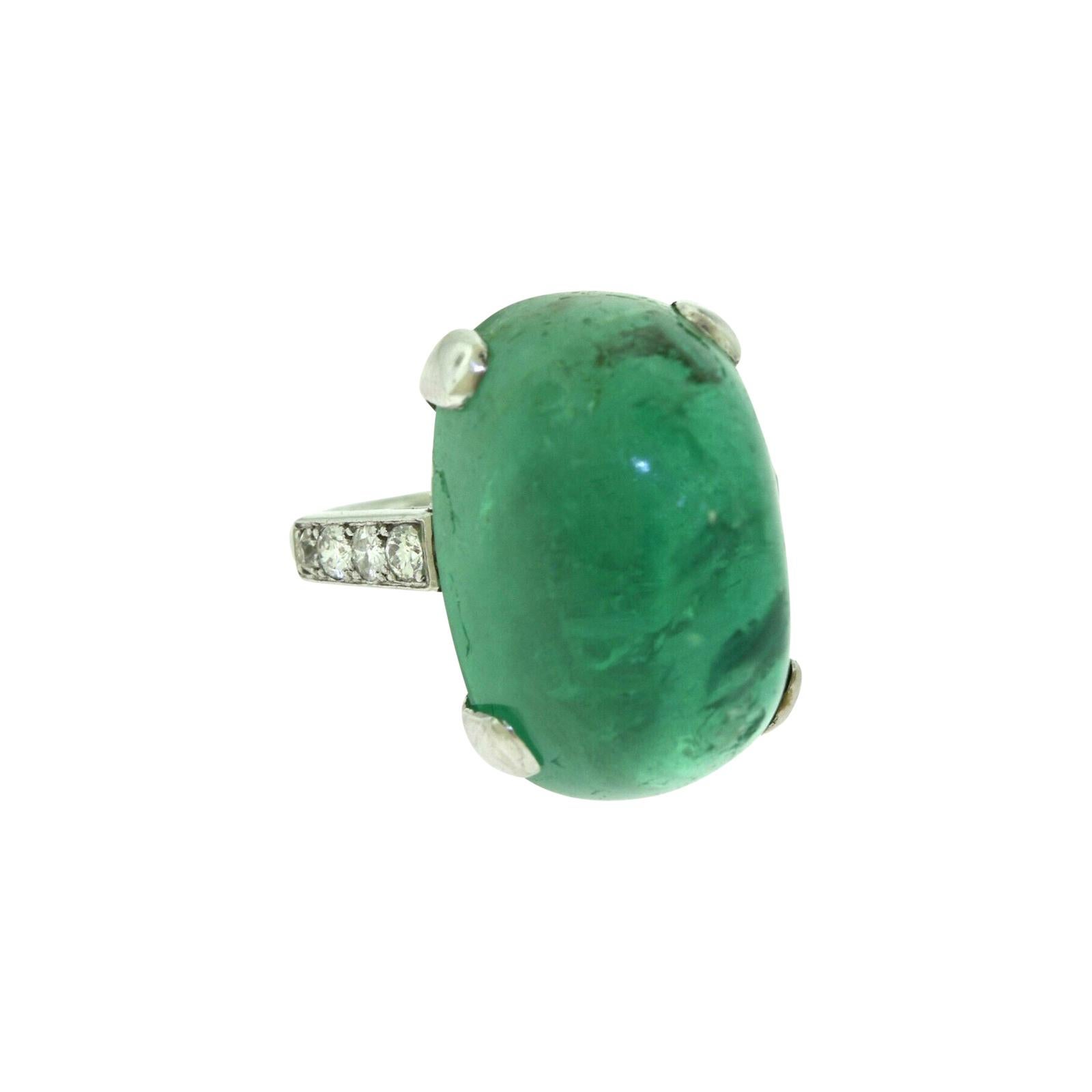 Cartier Art Deco 1920s Large Cabochon Emerald Ring in Platinum