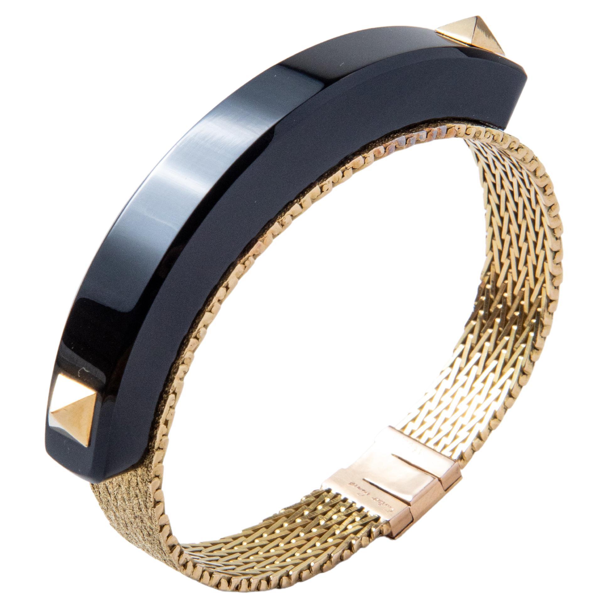Cartier Art Deco Bracelet in Yellow Gold and Onyx For Sale