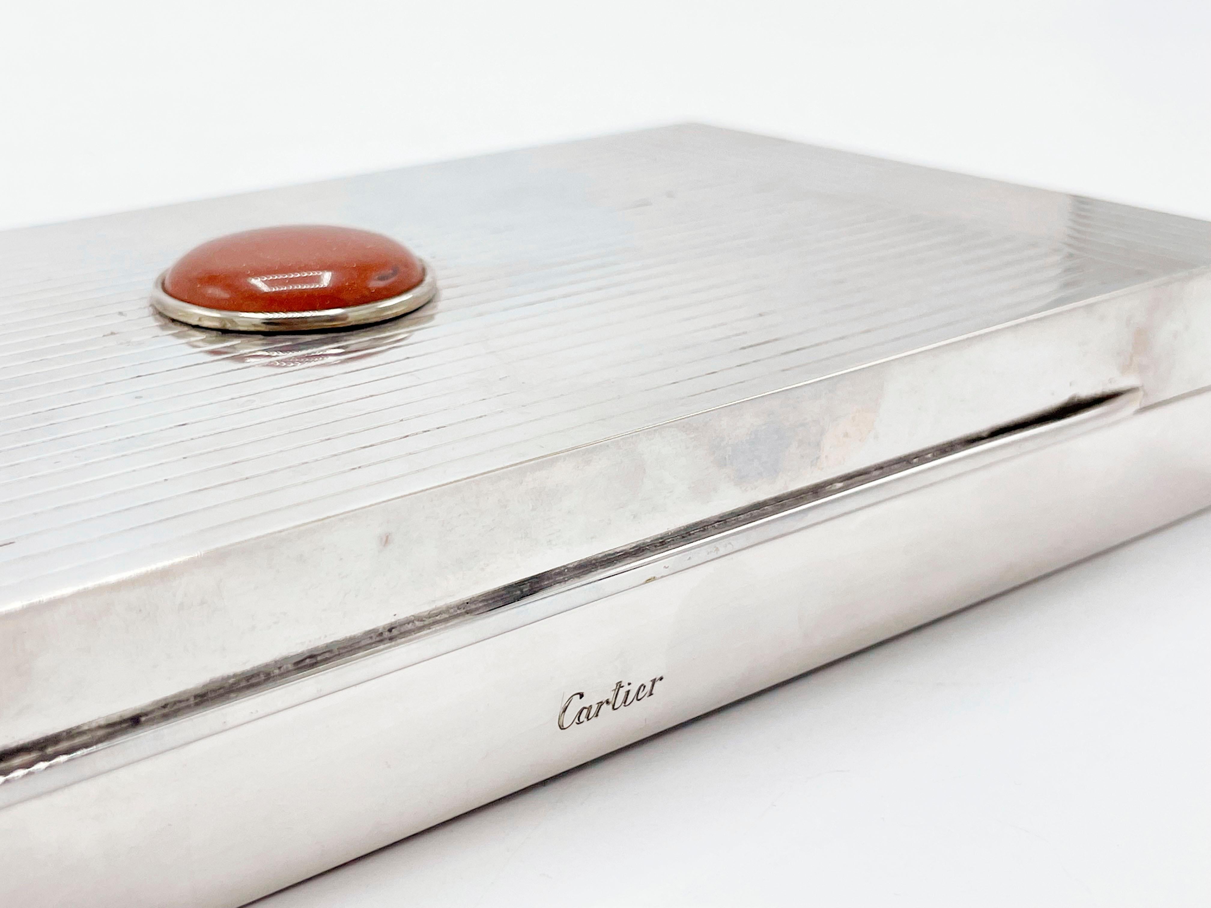 Français Boîte à cigares Art déco Cartier en métal argenté en vente