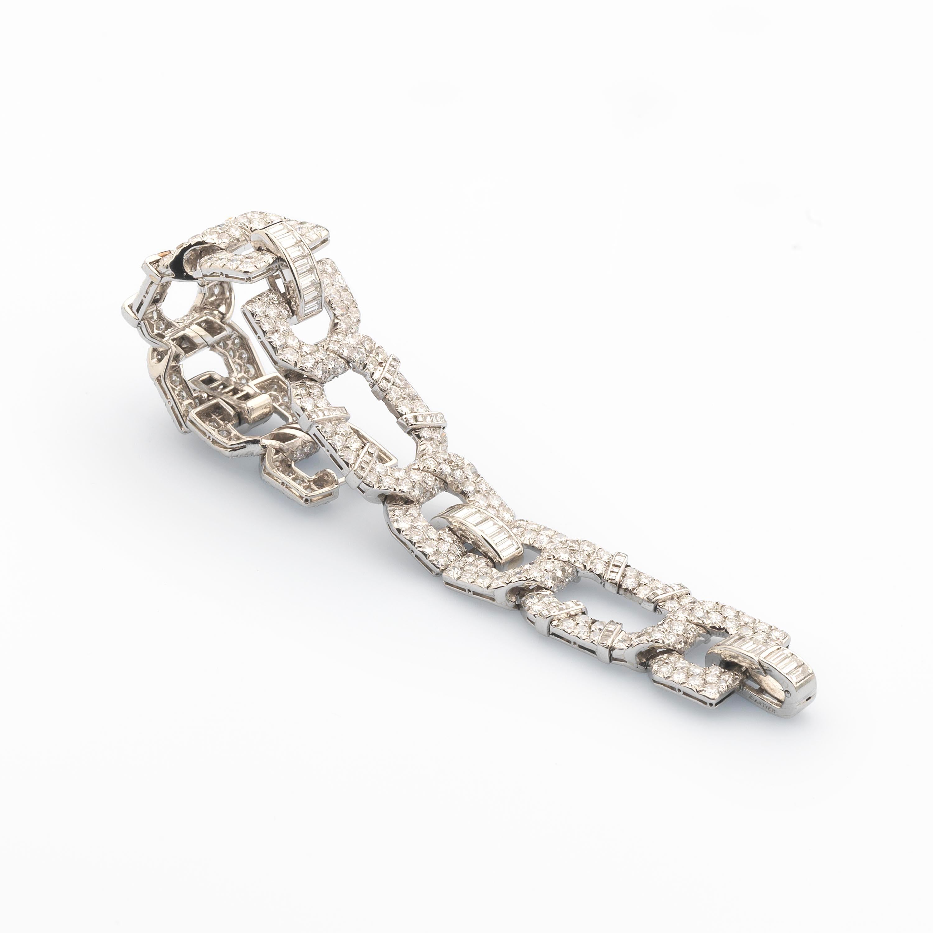 Cartier Art Deco Diamond and Platinum Bracelet, 22.40 Carats, Circa 1929 In Good Condition For Sale In London, GB