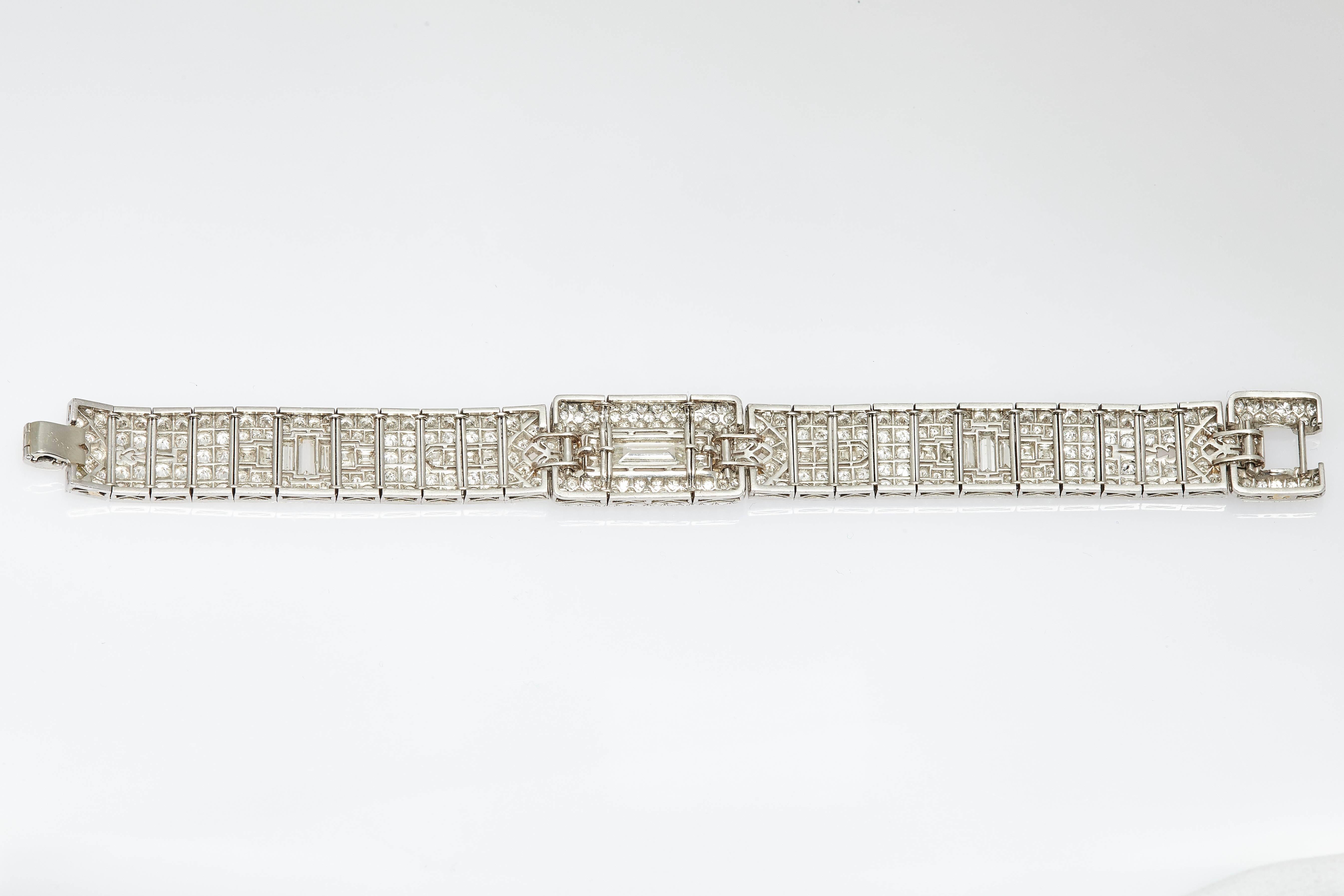 Cartier Art Deco Diamond Bracelet In Excellent Condition In New York, NY