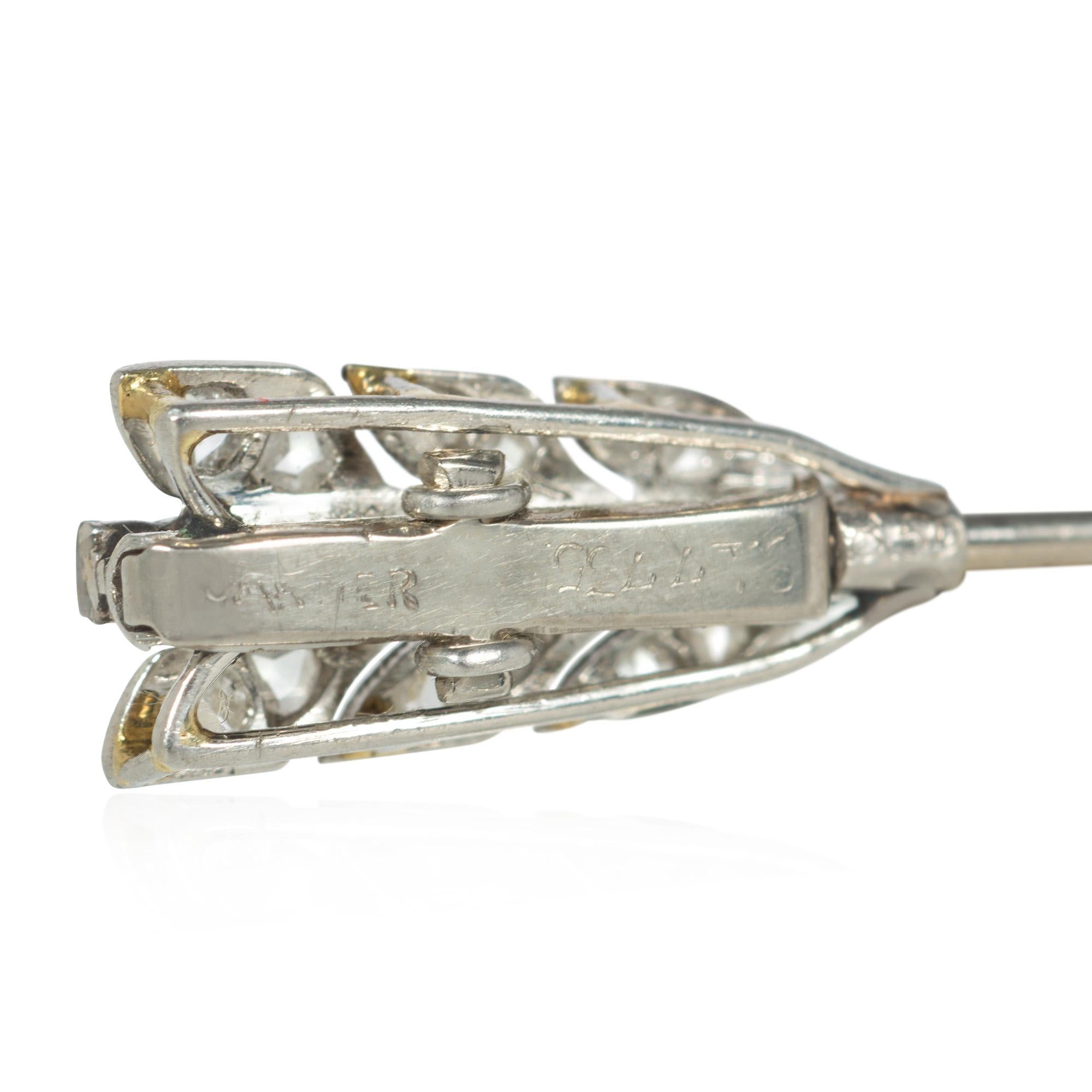Women's or Men's Cartier Art Deco Diamond, Sapphire, and Platinum Arrow Jabot Brooch For Sale