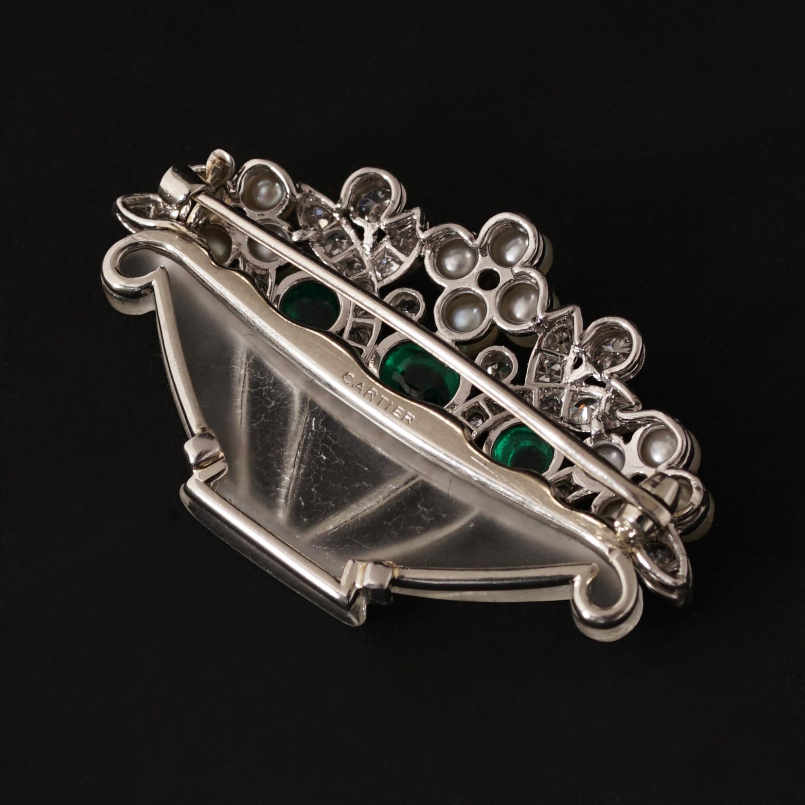 Cartier Art Deco Emerald Diamond Natural Pearls Flower Basket Brooch In Good Condition In Paris, FR