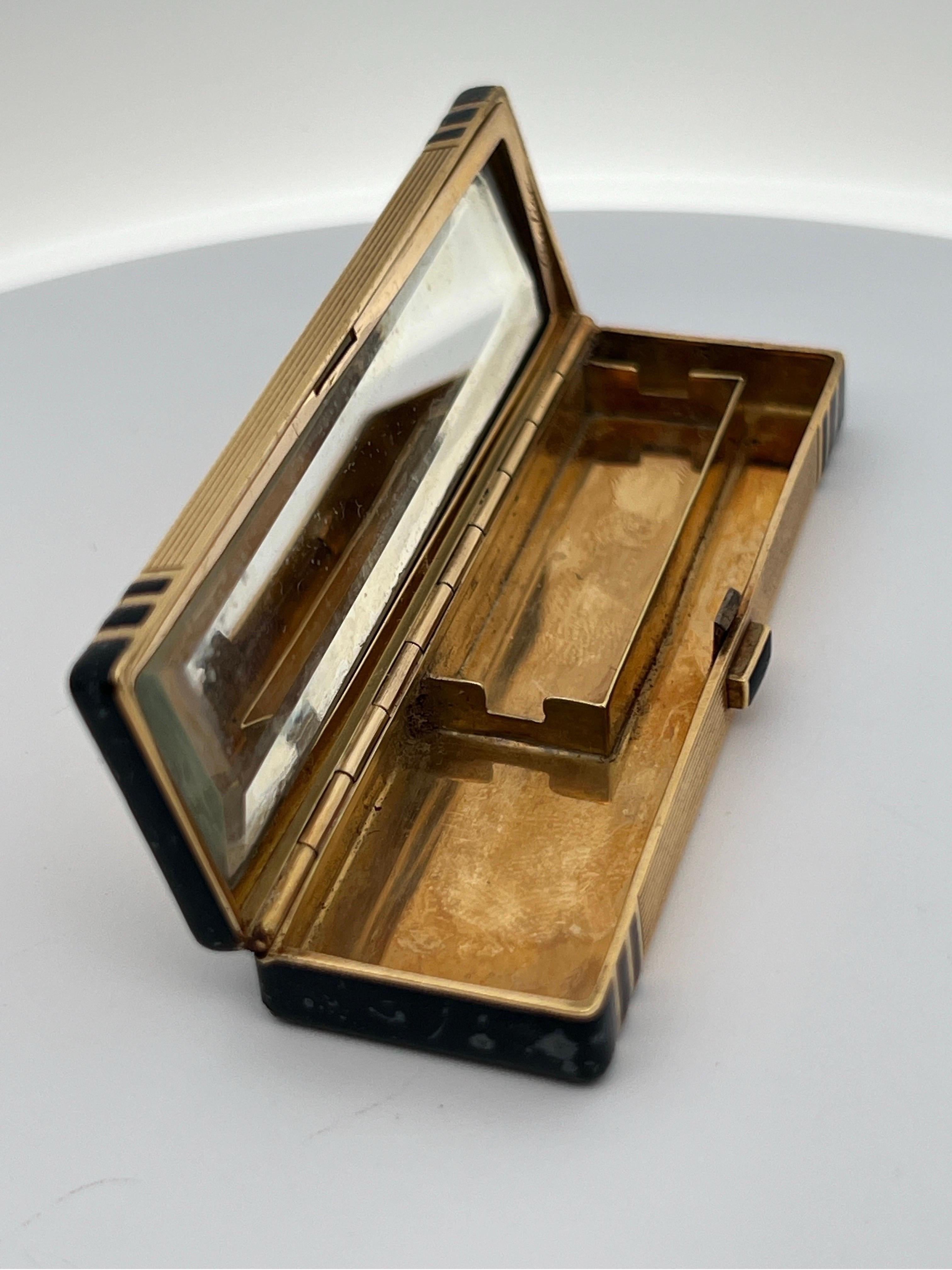 Cartier Art Deco Gold and Enamel Box For Sale 2