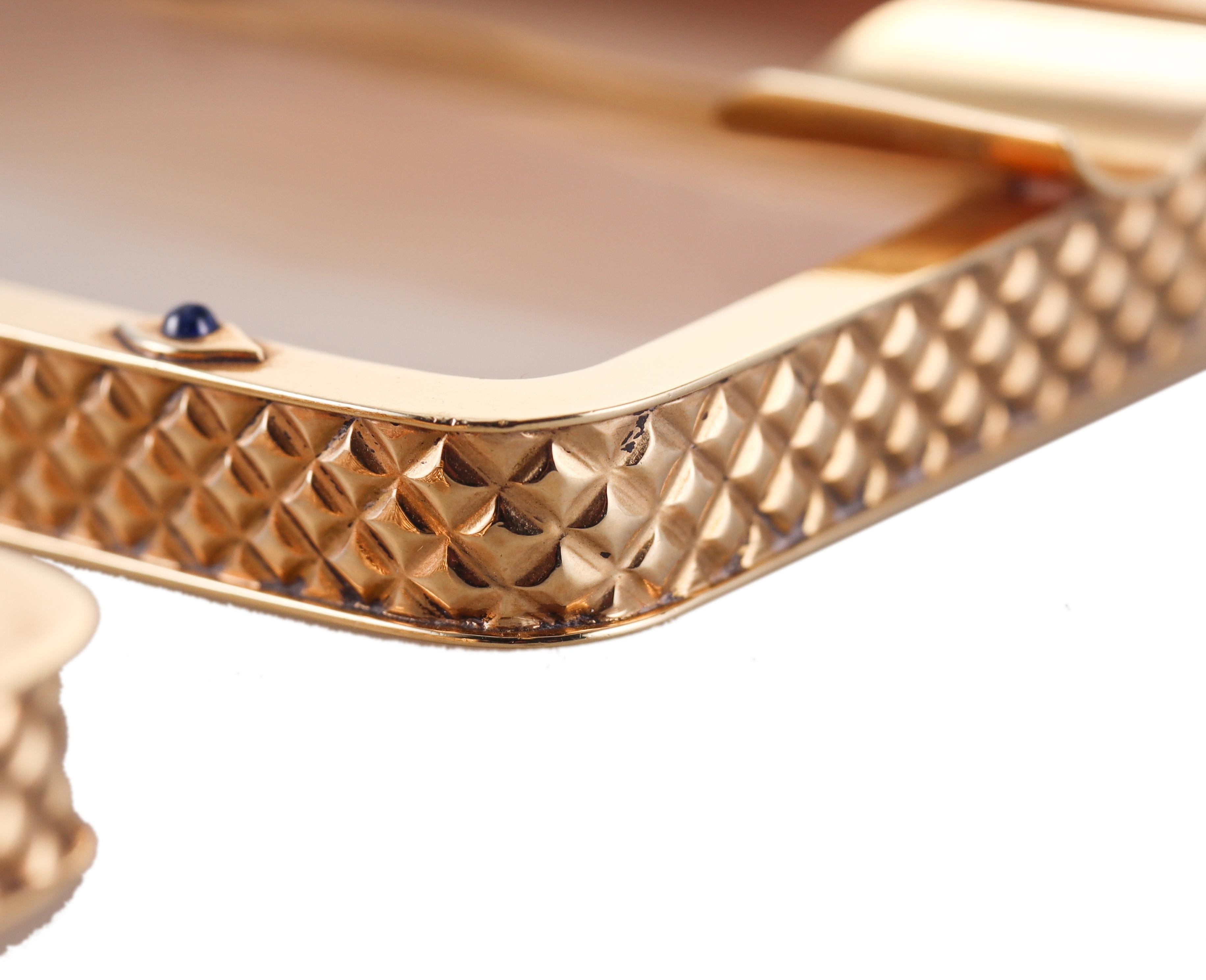 Cartier Art Deco Aschenbecher aus Gold mit Saphiren und Achat, 2er-Set im Zustand „Hervorragend“ im Angebot in New York, NY