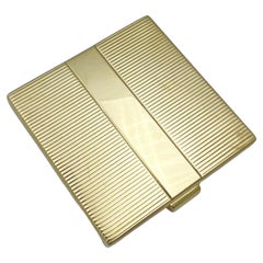 Cartier Art Déco Oro Zafiro Diamante Compacto