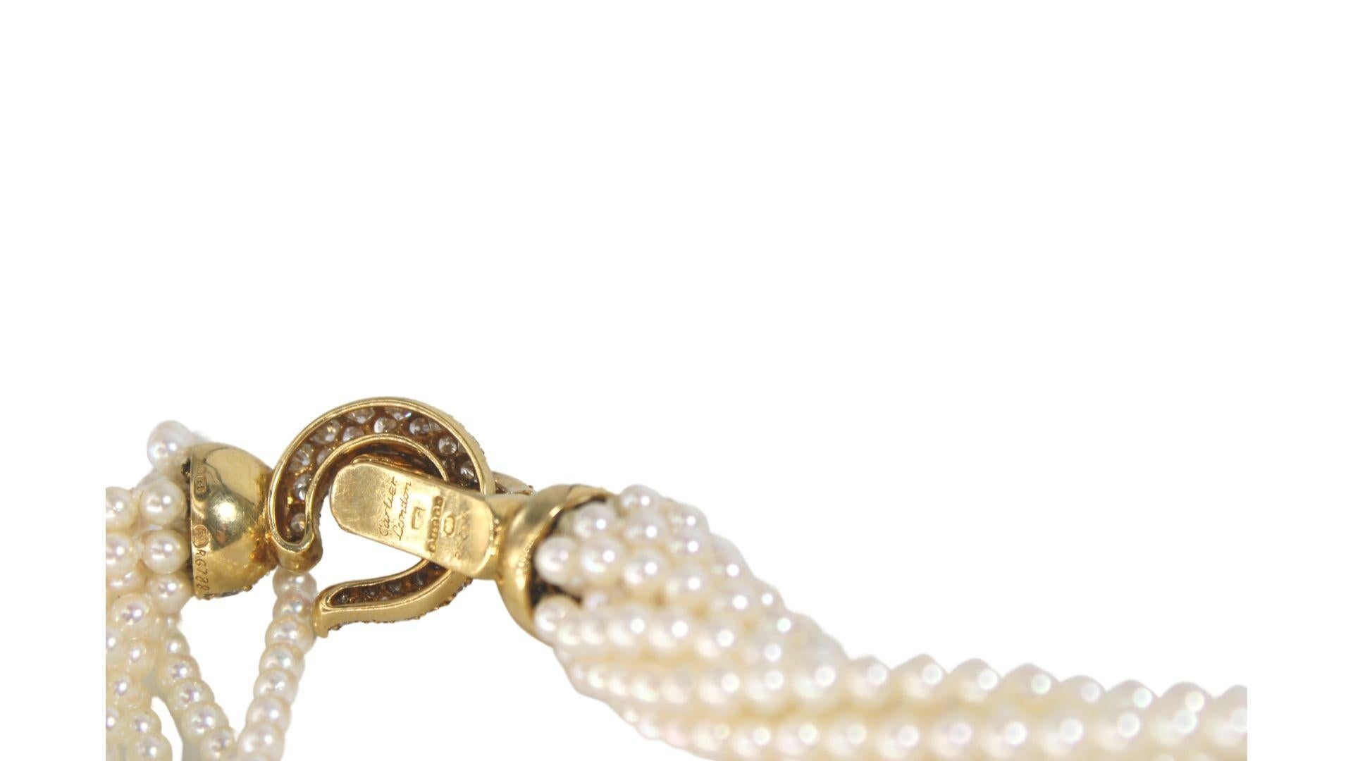 Taille ronde Cartier, perles de culture naturelles avec diamant et or jaune en vente