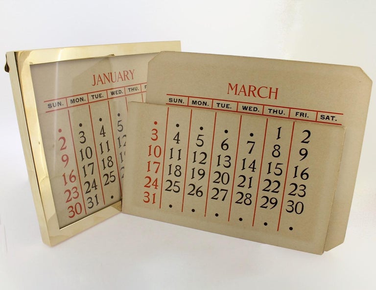 Cartier Art Deco Period 14 Karat Gold Desk Calendar or Picture Frame at