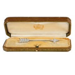 Cartier Art Deco Platinum Diamond Arrow Jabot Brooch, 1925