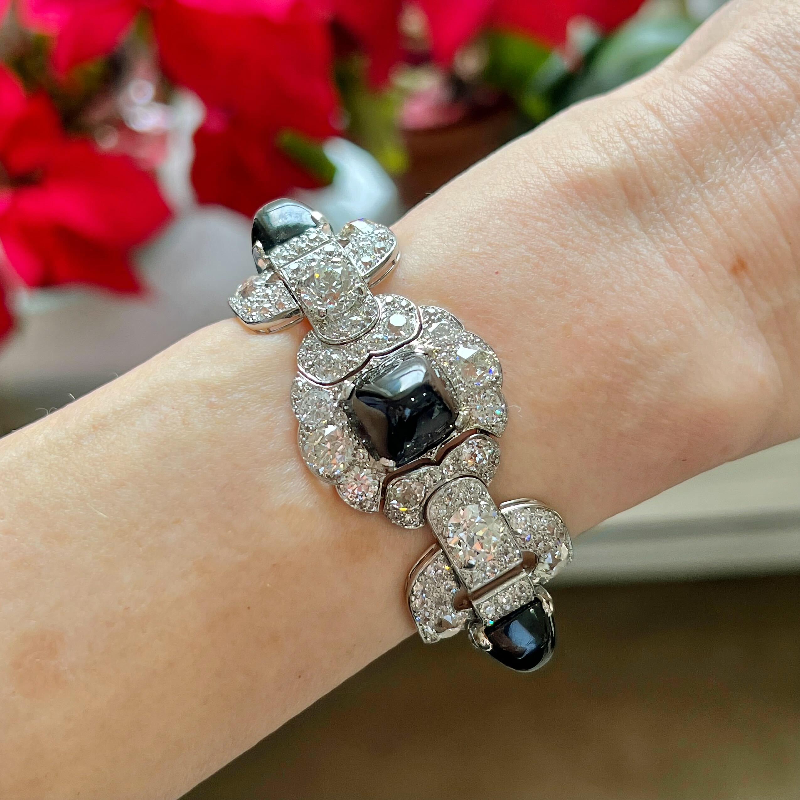 CARTIER Bracelet Art déco en saphir et diamants Bon état - En vente à New York, NY