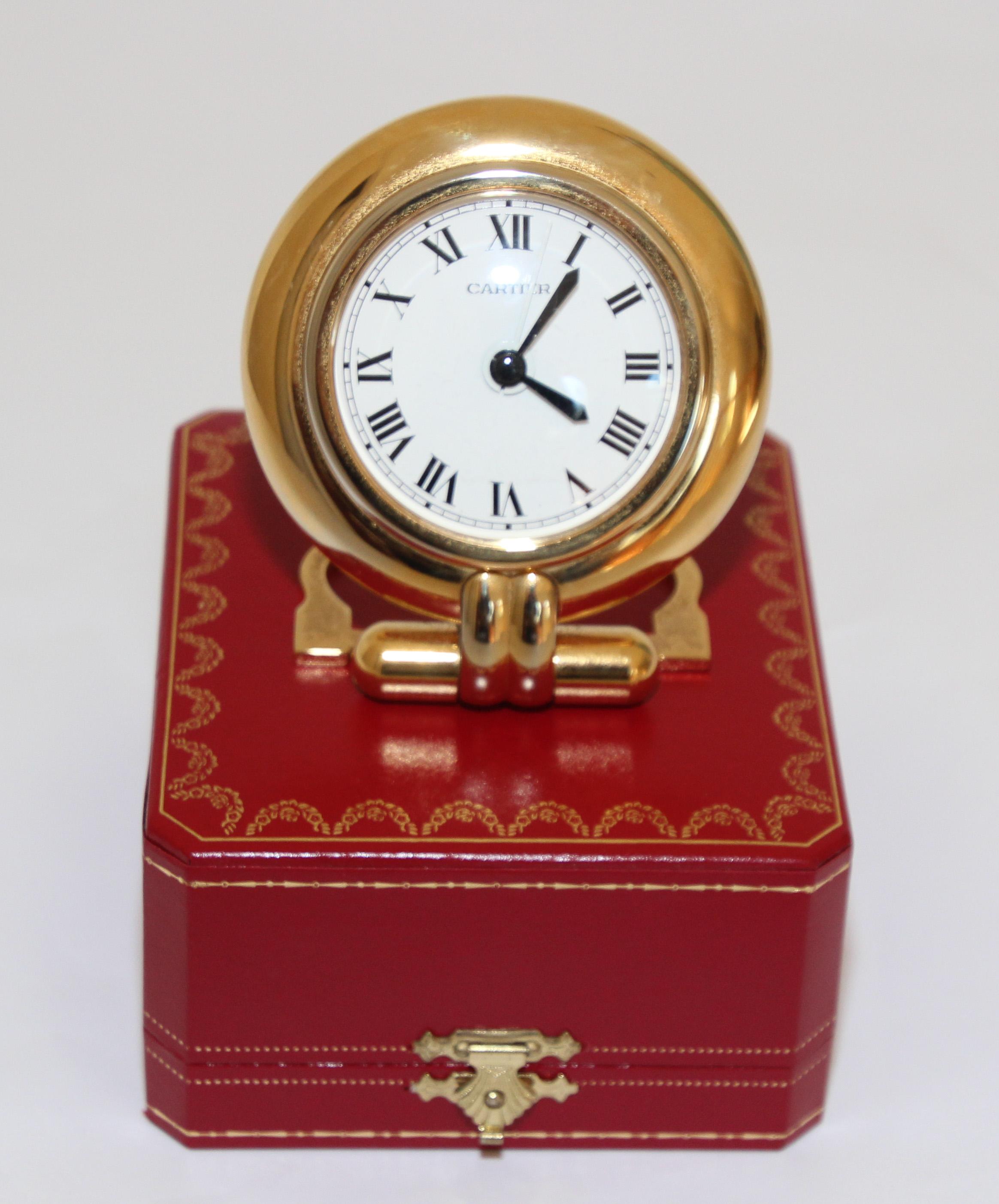Cartier Art Deco Travel Quartz 24-Karat Gold-Plated Desk Clock Vintage In Good Condition In North Hollywood, CA