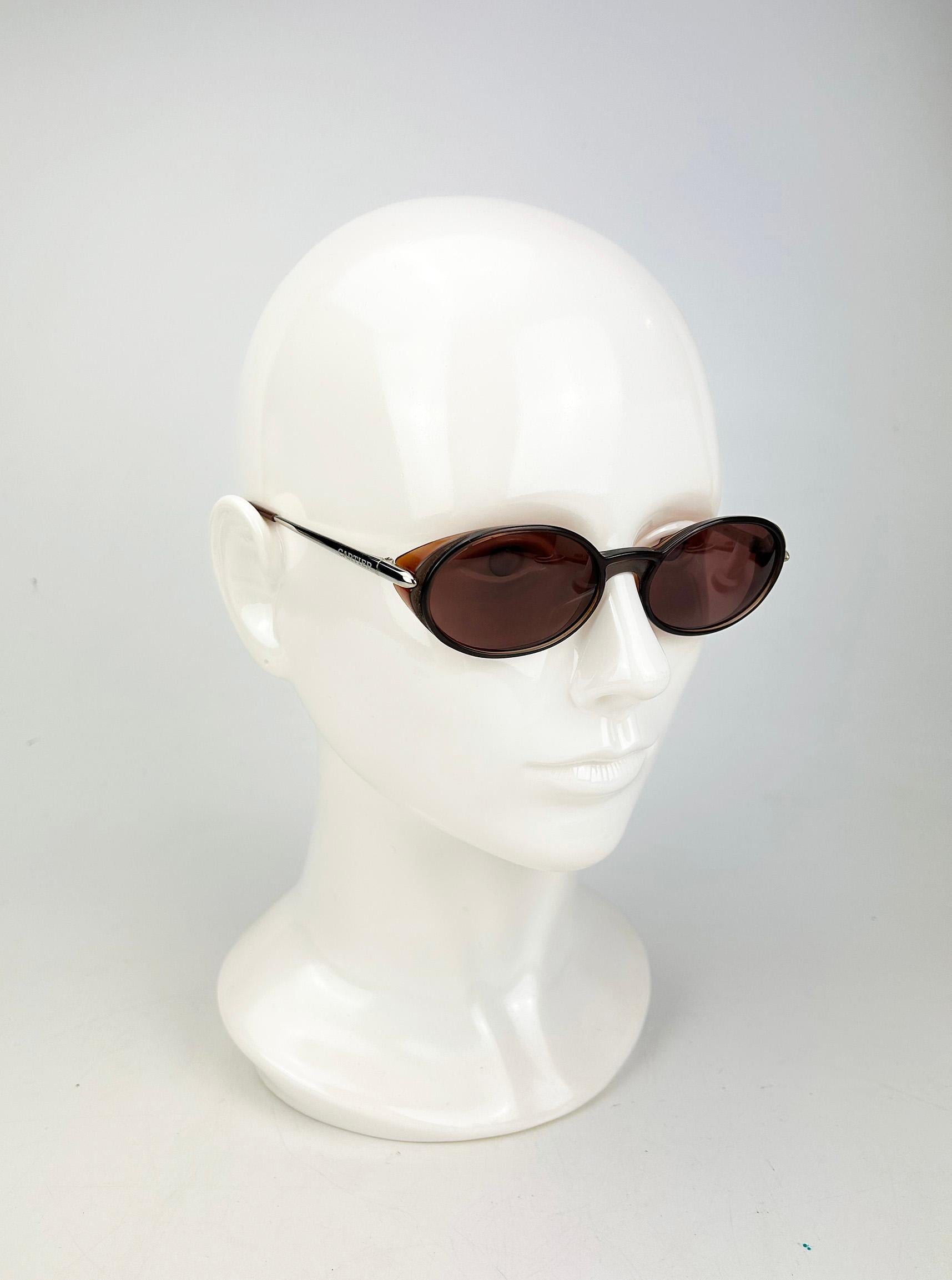 Cartier Aspen Vintage Brown Oval Lens Sunglasses c1990s in ausgezeichnetem Zustand. Der Kauf beinhaltet ein rotes Cartier-Sonnenbrillenetui: 5
