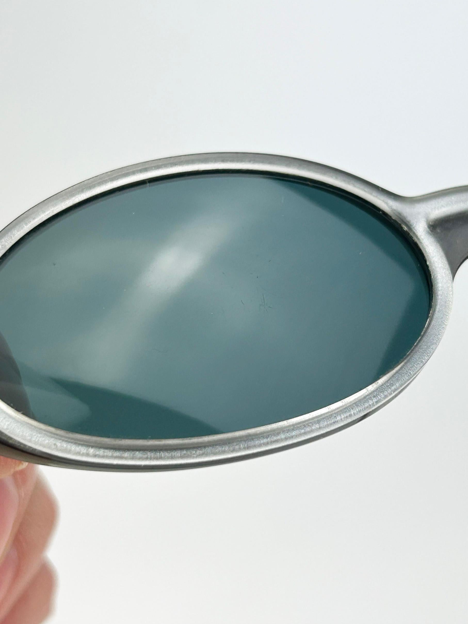 Lunettes de soleil ovales grises vintage Cartier Aspen c1990s en vente 12