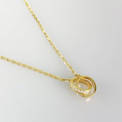 Collier en or jaune 18 carats Baby Love à anneaux entrelacés et pavés de diamants