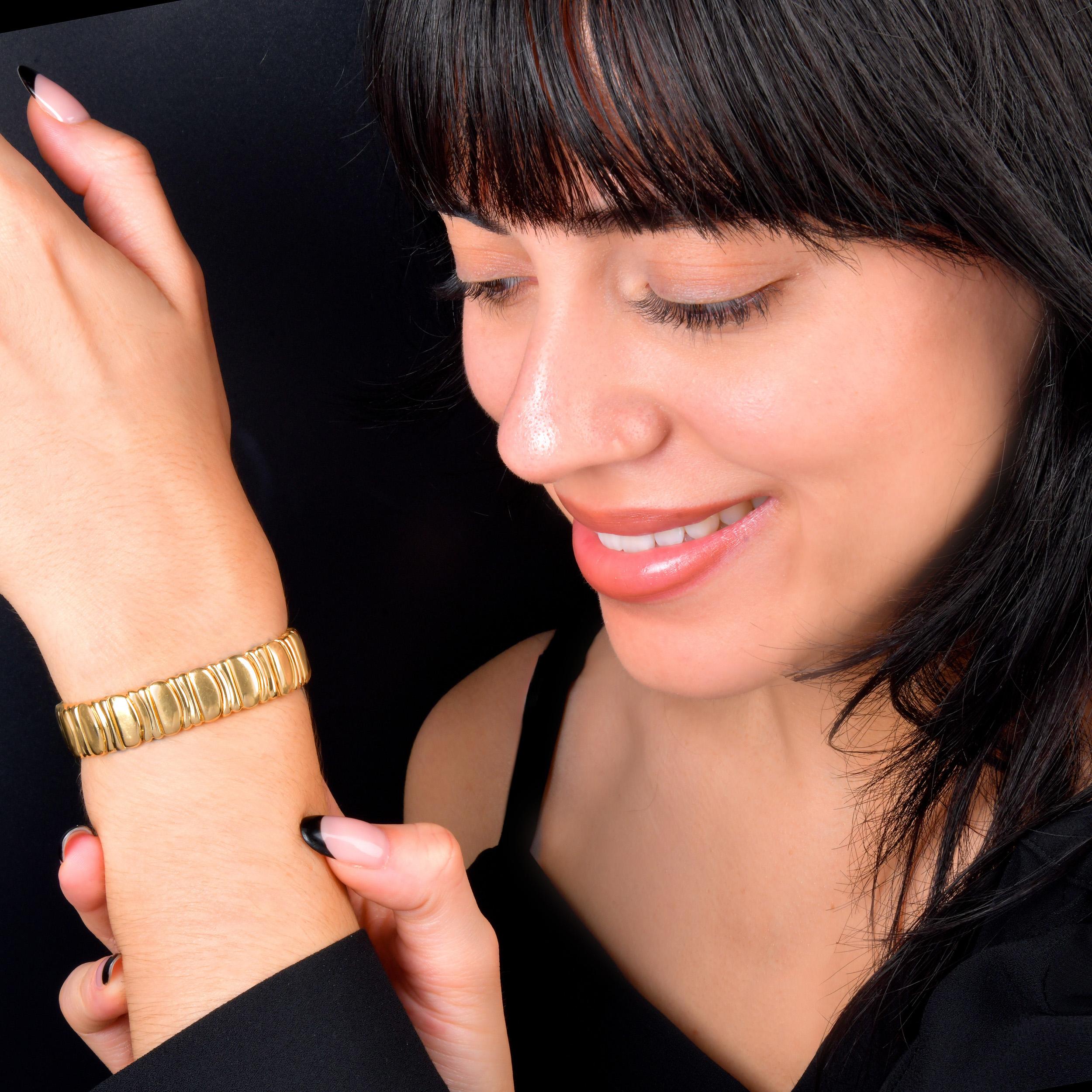 Cartier Baignoire Pulsera de eslabones de oro amarillo de 18 quilates 70 gramos en venta 5