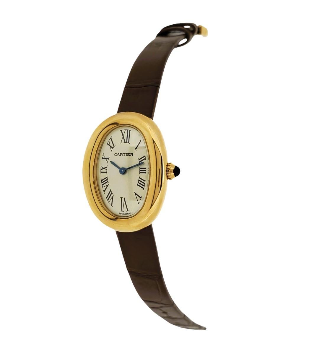Cartier Baignoire 18K yellow gold medium size , 31 x 23 mm Circa 2020. 3