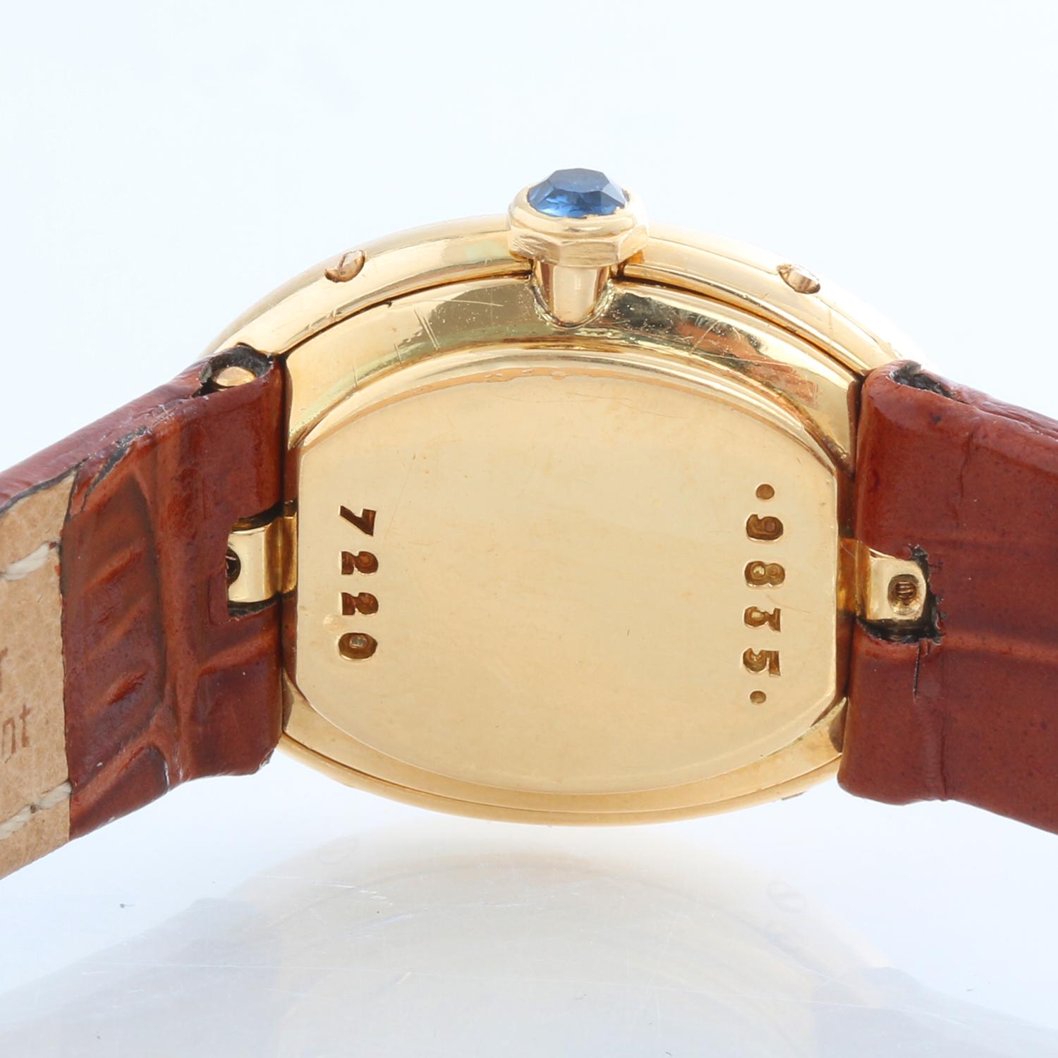 Cartier Baignoire 18 Karat Yellow Gold Watch ref 9835 In Excellent Condition In Dallas, TX